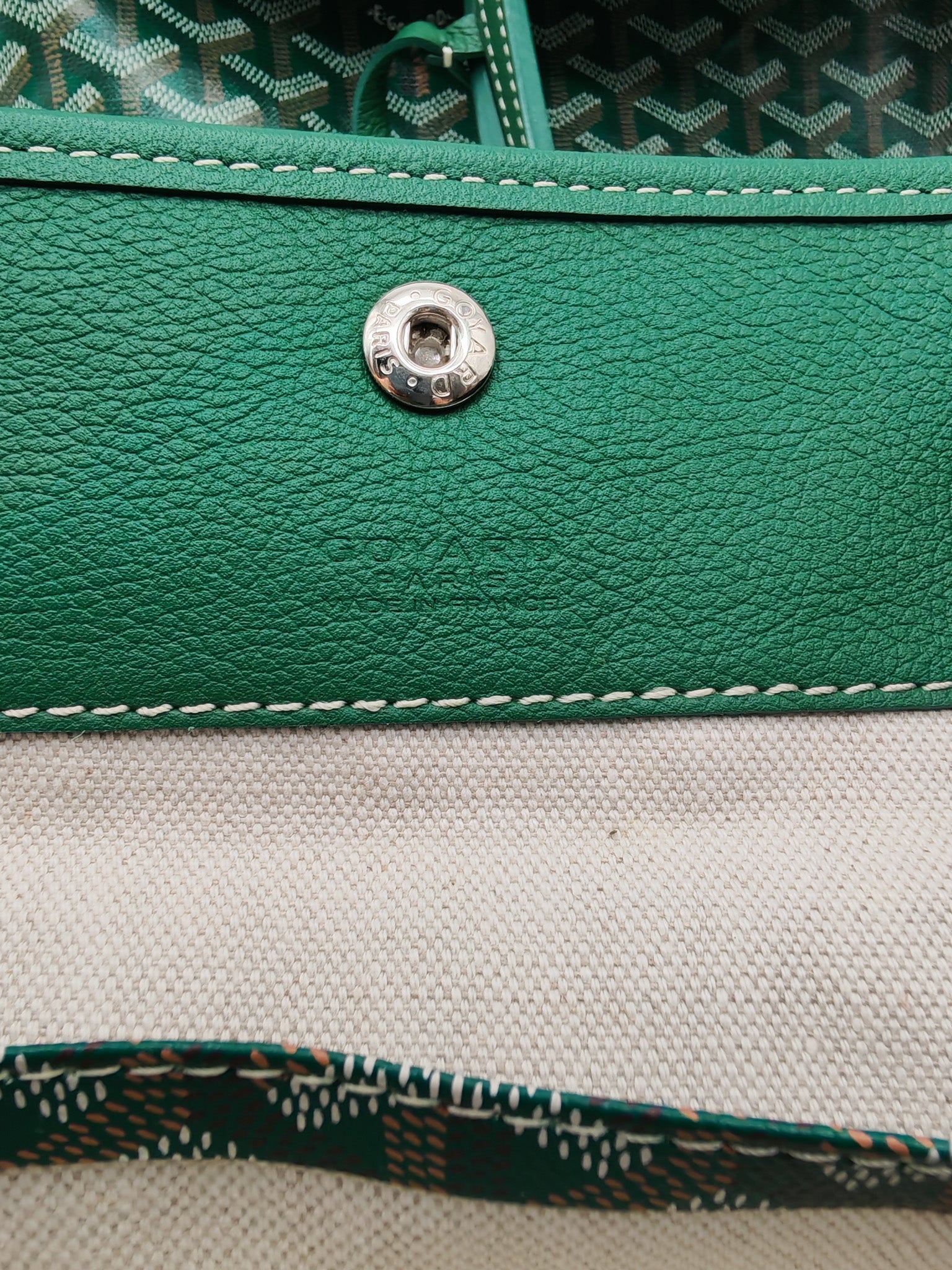 Goyard Saint Louis PM with Croc Universal Clip Charm in Green Goyardine Canvas | Purse Maison Luxury Bags Shop