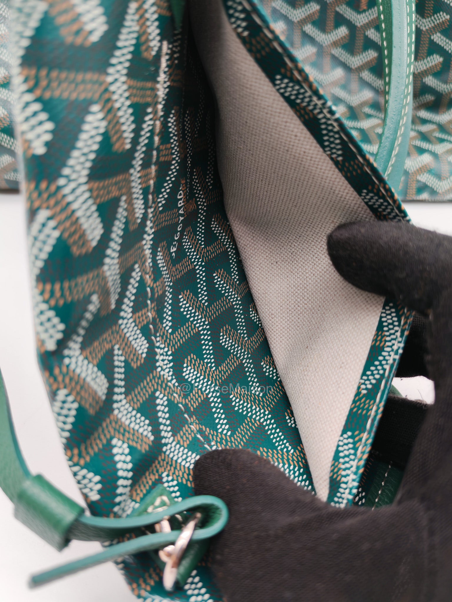 Goyard Saint Louis PM with Croc Universal Clip Charm in Green Goyardine Canvas | Purse Maison Luxury Bags Shop