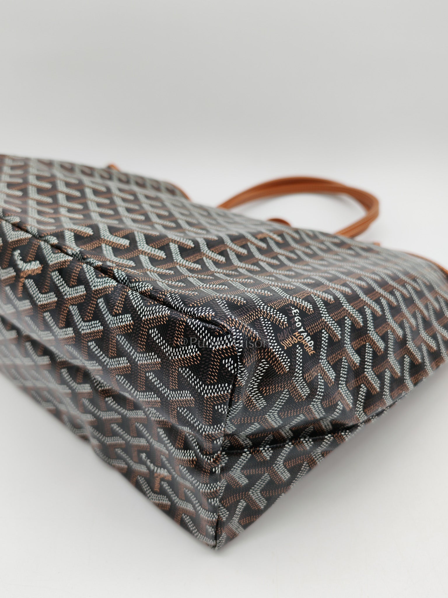 Goyard Saint Louis Tote Bag Pm in Tan Goyardine Canvas | Purse Maison Luxury Bags Shop