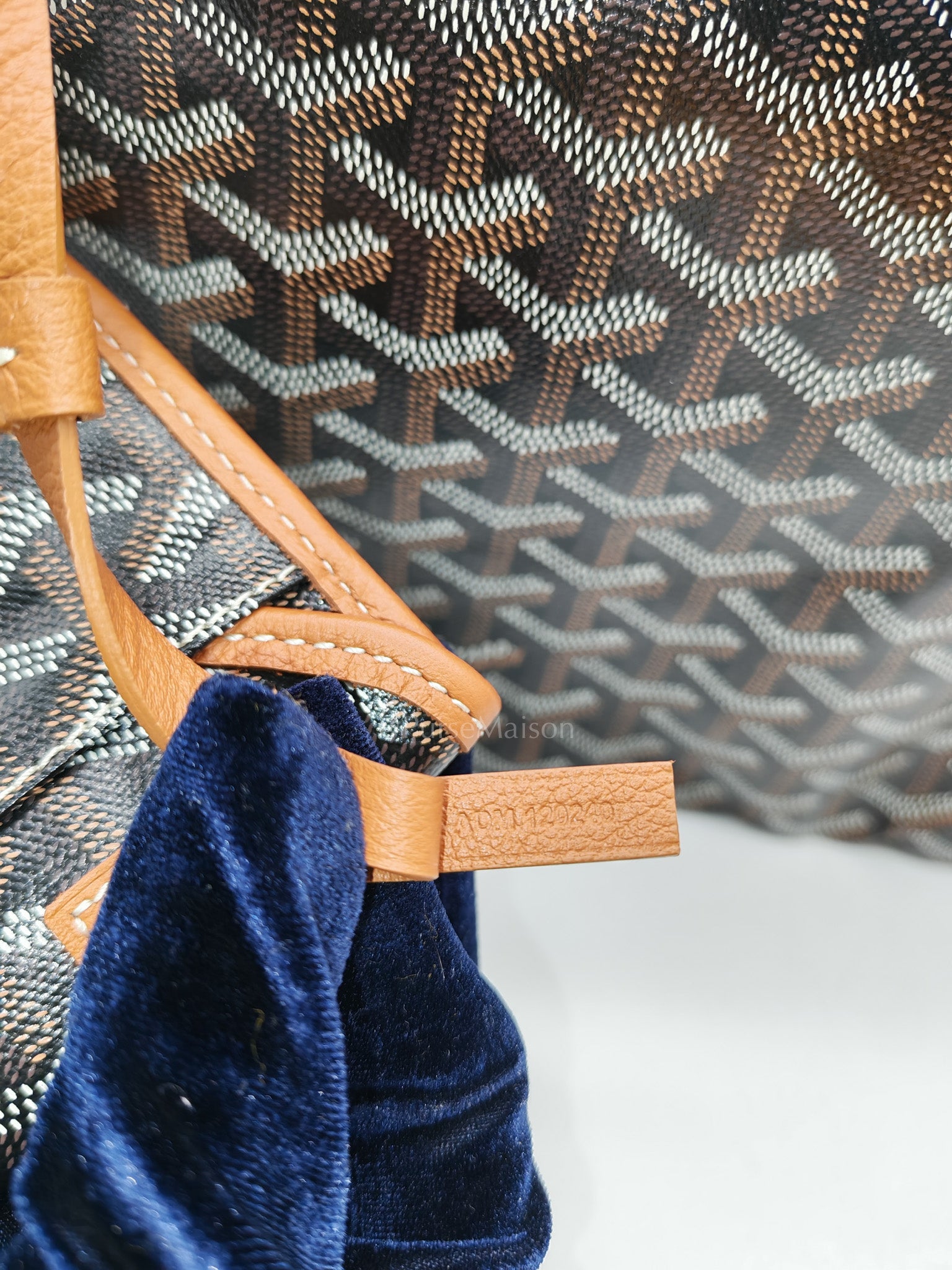 Goyard Saint Louis Tote Bag Pm in Tan Goyardine Canvas | Purse Maison Luxury Bags Shop