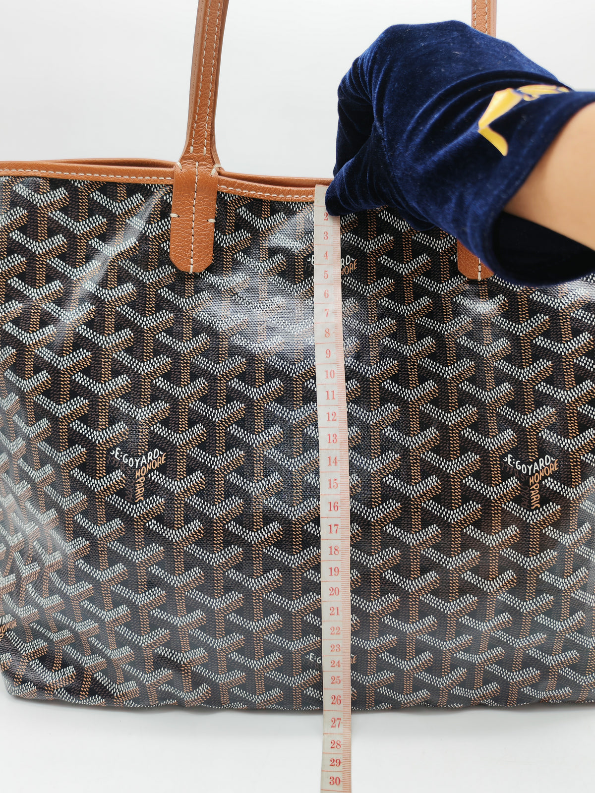 Goyard Saint Louis Tote Bag Pm in Tan Goyardine Canvas | Purse Maison Luxury Bags Shop
