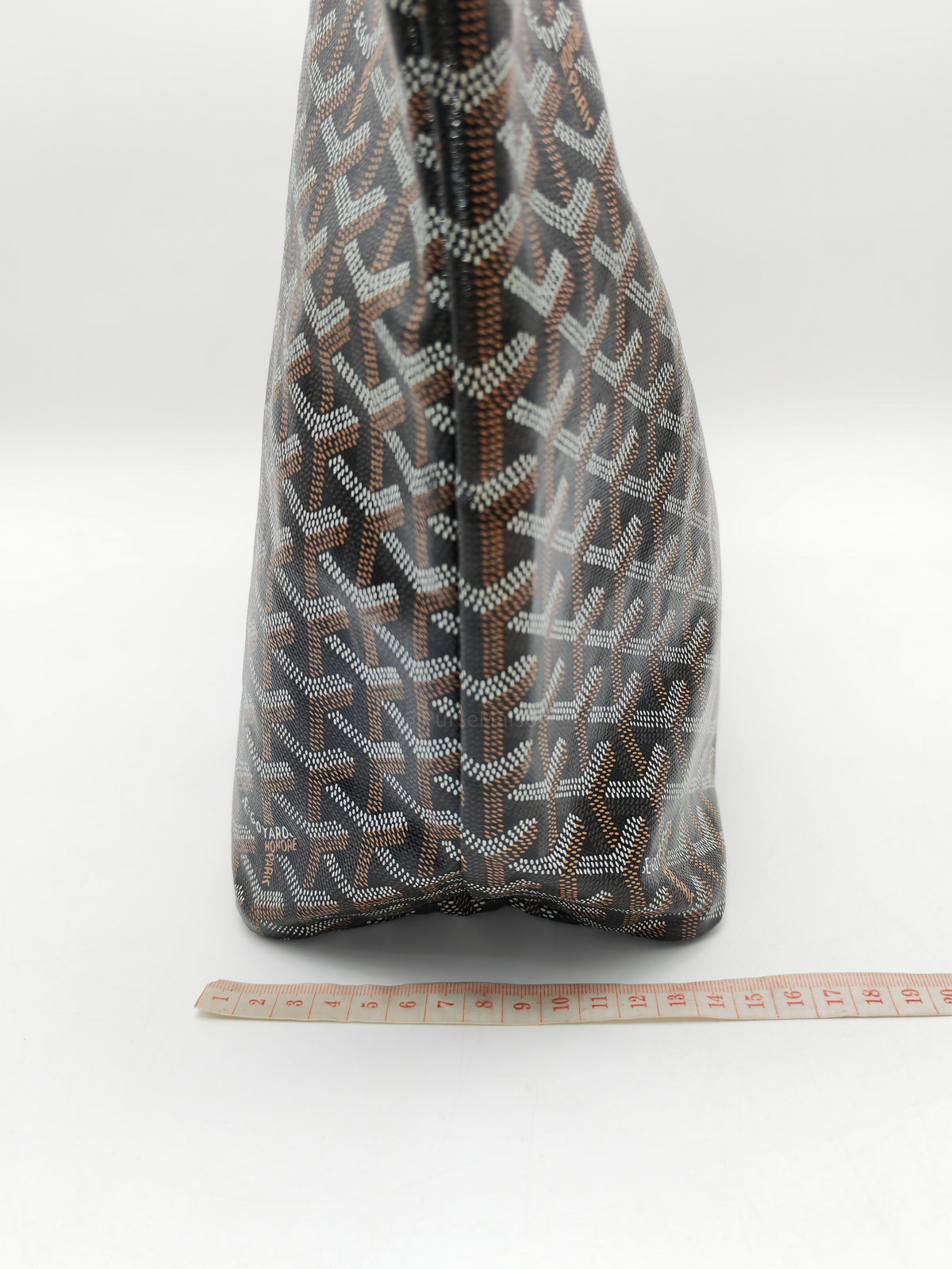 Goyard Saint Louis Tote Bag Pm in Tan Goyardine Canvas | Purse Maison Luxury Bags Shop