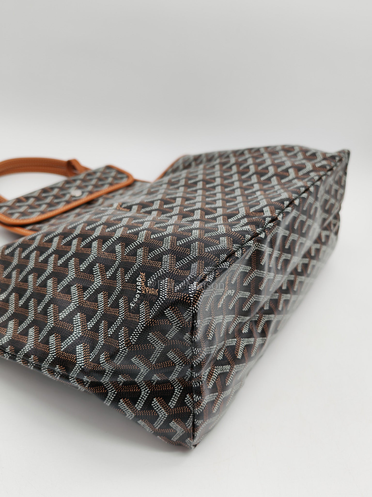 Goyard Saint Louis Tote Bag Pm in Tan Goyardine Canvas | Purse Maison Luxury Bags Shop