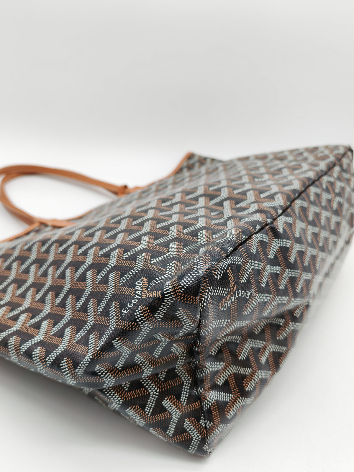 Goyard Saint Louis Tote Bag Pm in Tan Goyardine Canvas | Purse Maison Luxury Bags Shop