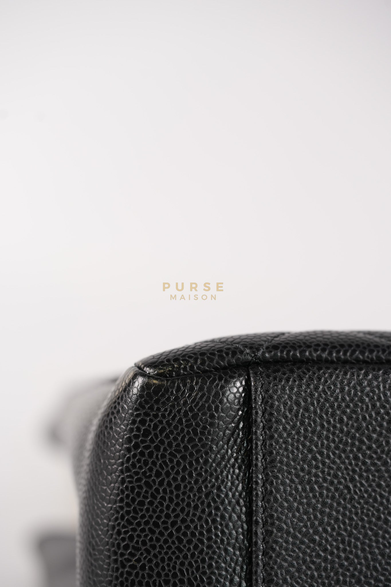 Grand Shopping Tote Bag (GST) in Black Caviar Leather & Gold Hardware Series 17 | Purse Maison Luxury Bags Shop