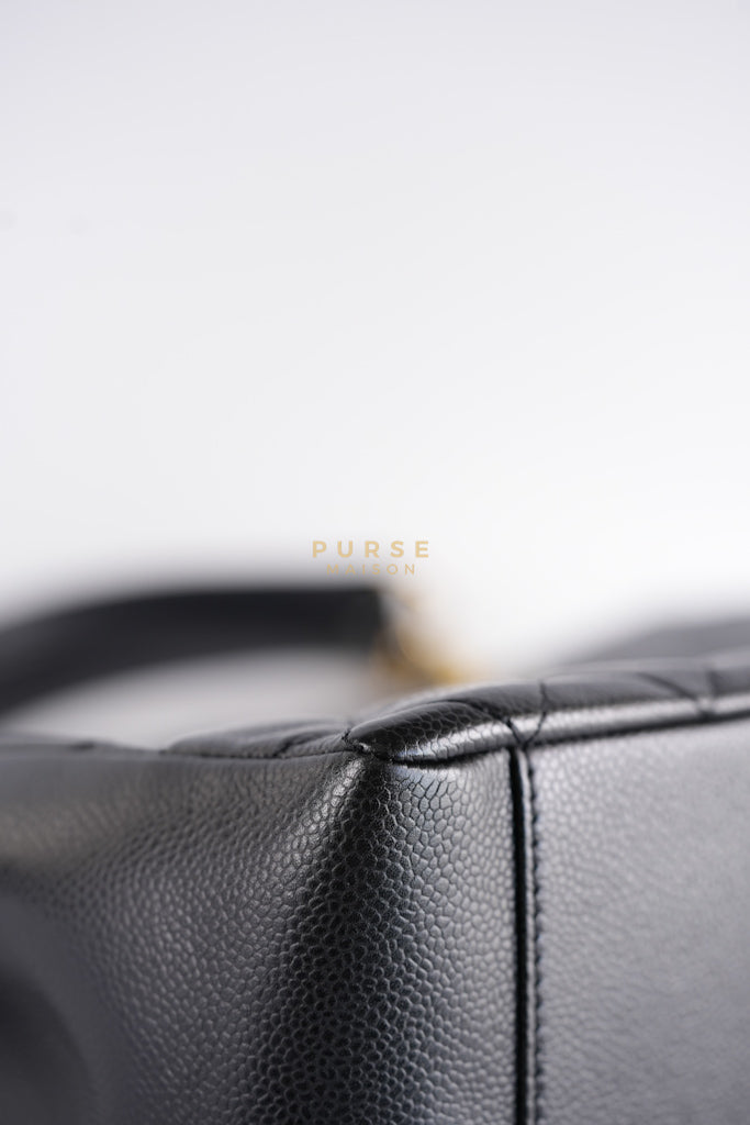 Grand Shopping Tote Bag (GST) in Black Quilted Caviar Leather & Gold Hardware Series 19 | Purse Maison Luxury Bags Shop