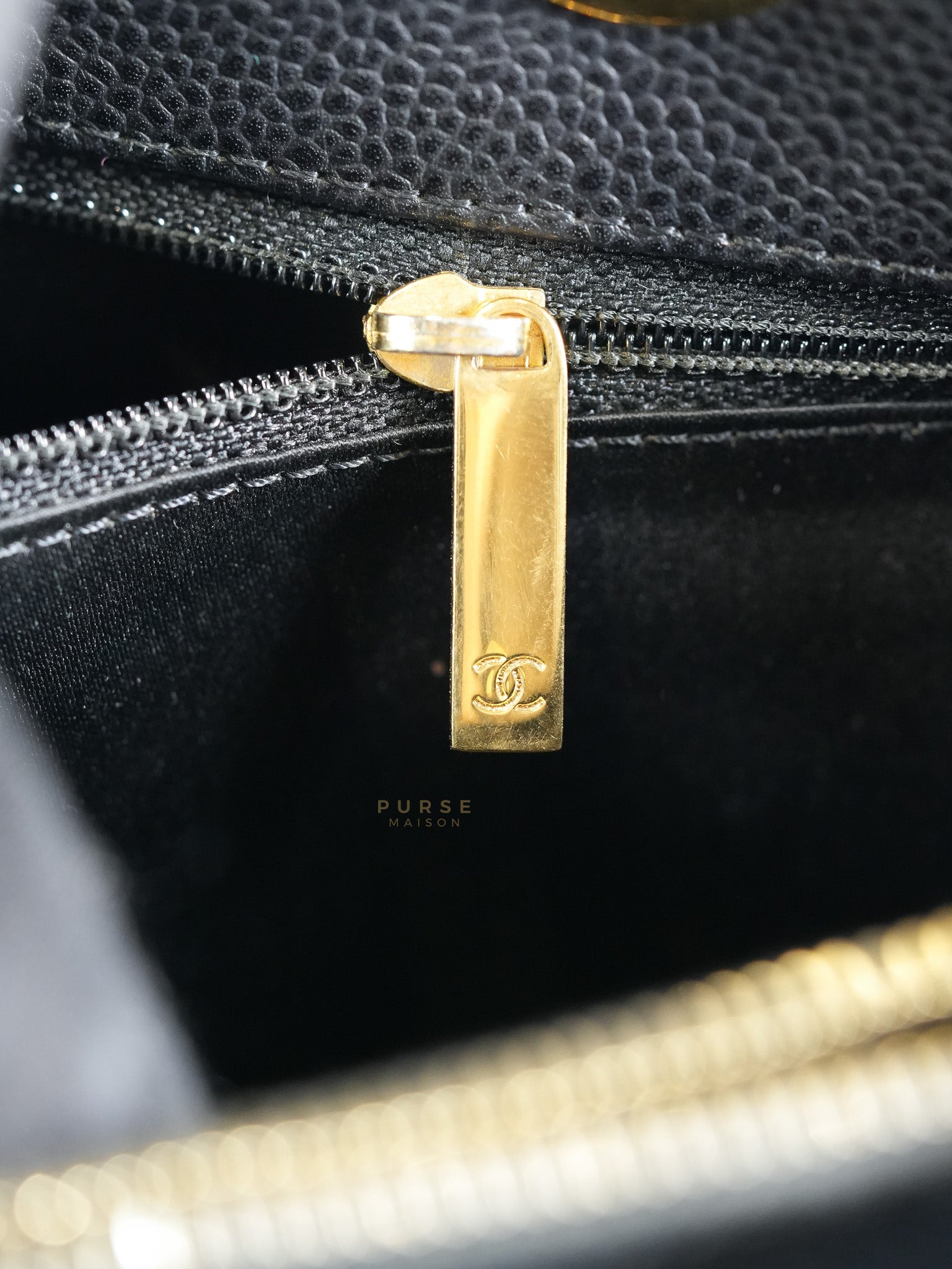 Grand Shopping Tote (GST) Caviar Calfskin in Gold Hardware Series 15 | Purse Maison Luxury Bags Shop