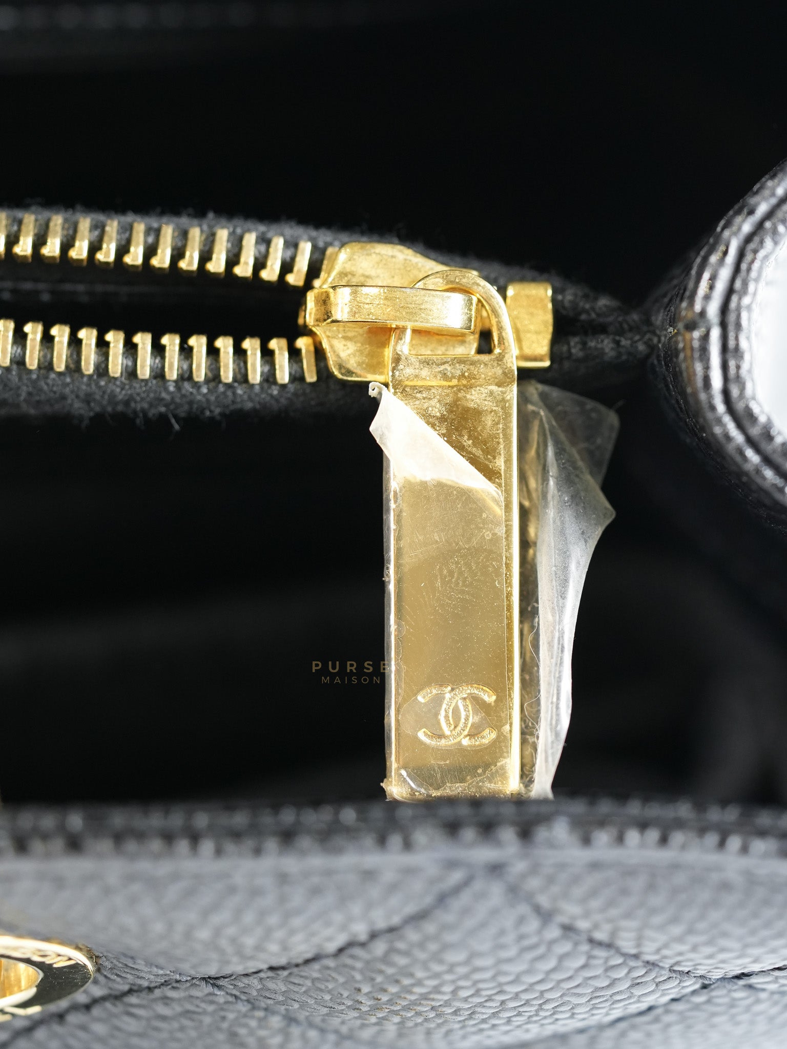 Grand Shopping Tote (GST) Caviar Calfskin in Gold Hardware Series 18 | Purse Maison Luxury Bags Shop