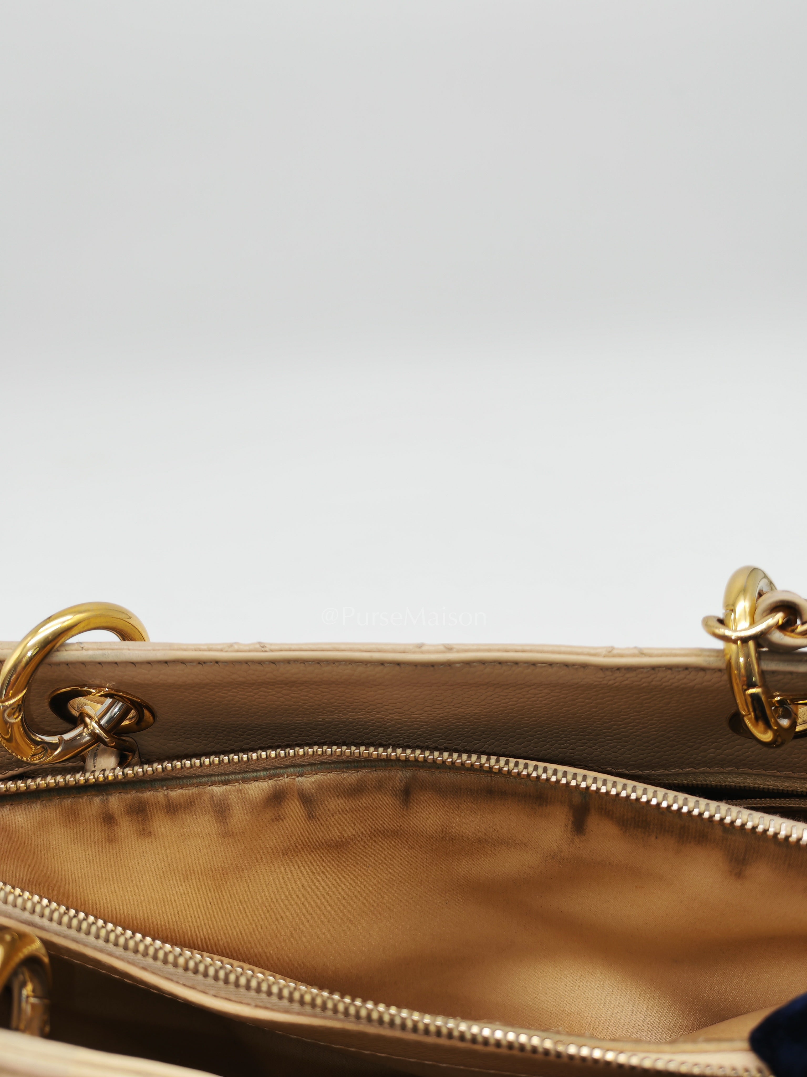 Grand Shopping Tote (GST) In Beige Clair Quilted Caviar Leather Series 16 | Purse Maison Luxury Bags Shop