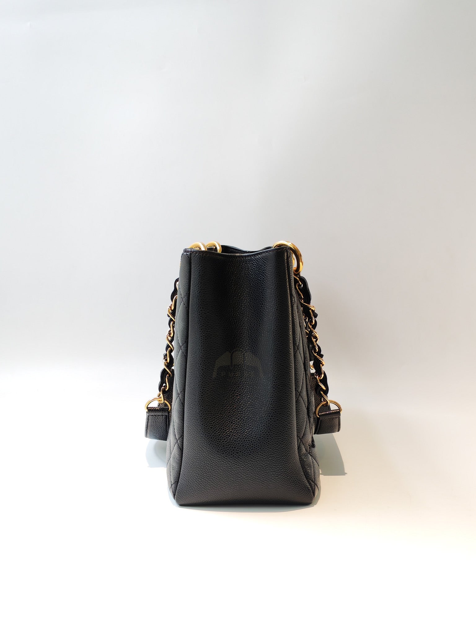 Grand Shopping Tote (GST) in Black Caviar Leather and Gold Hardware Series 18/13 | Purse Maison Luxury Bags Shop