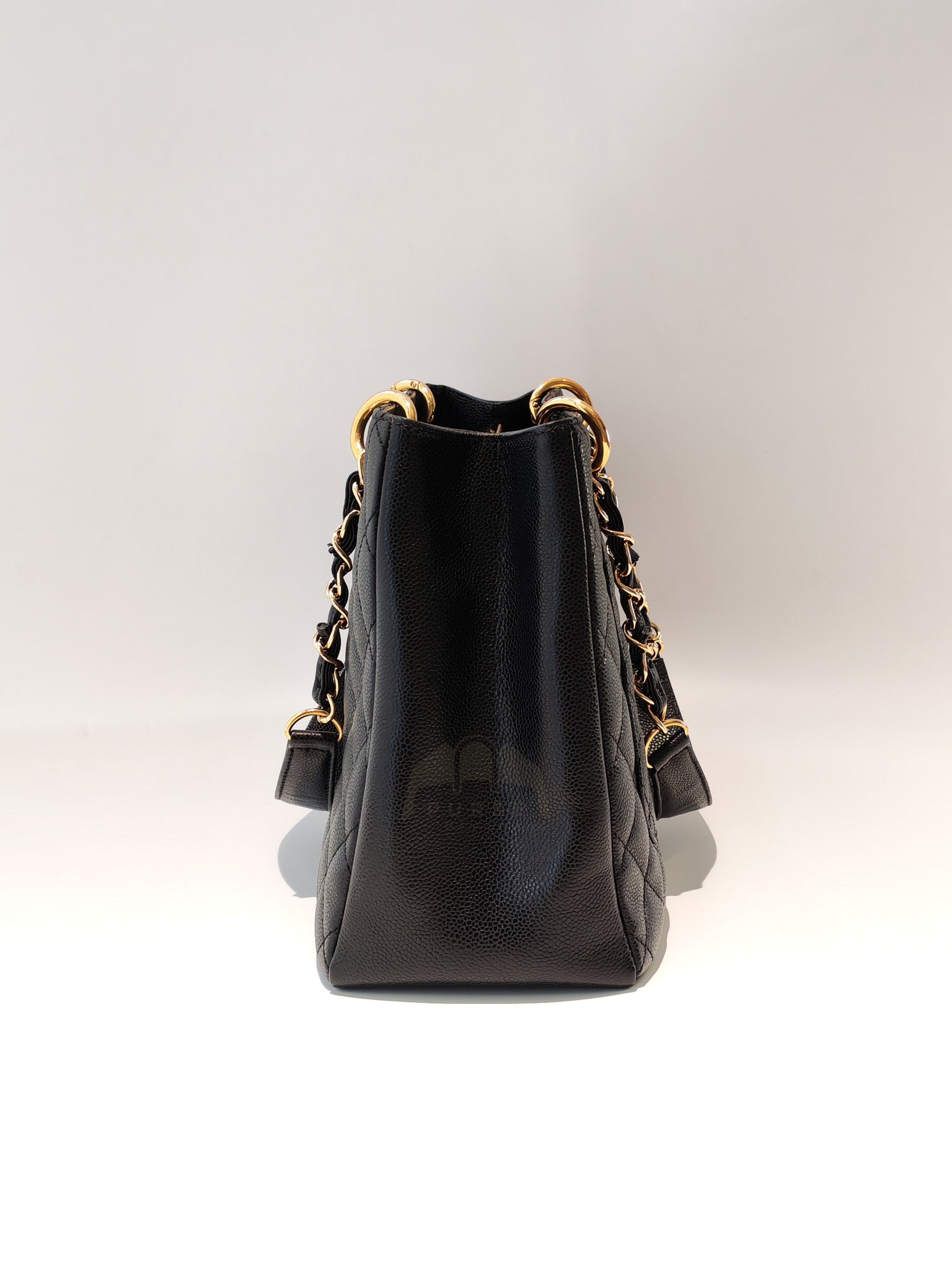 Grand Shopping Tote (GST) in Black Caviar Leather and Gold Hardware Series 19/63 | Purse Maison Luxury Bags Shop