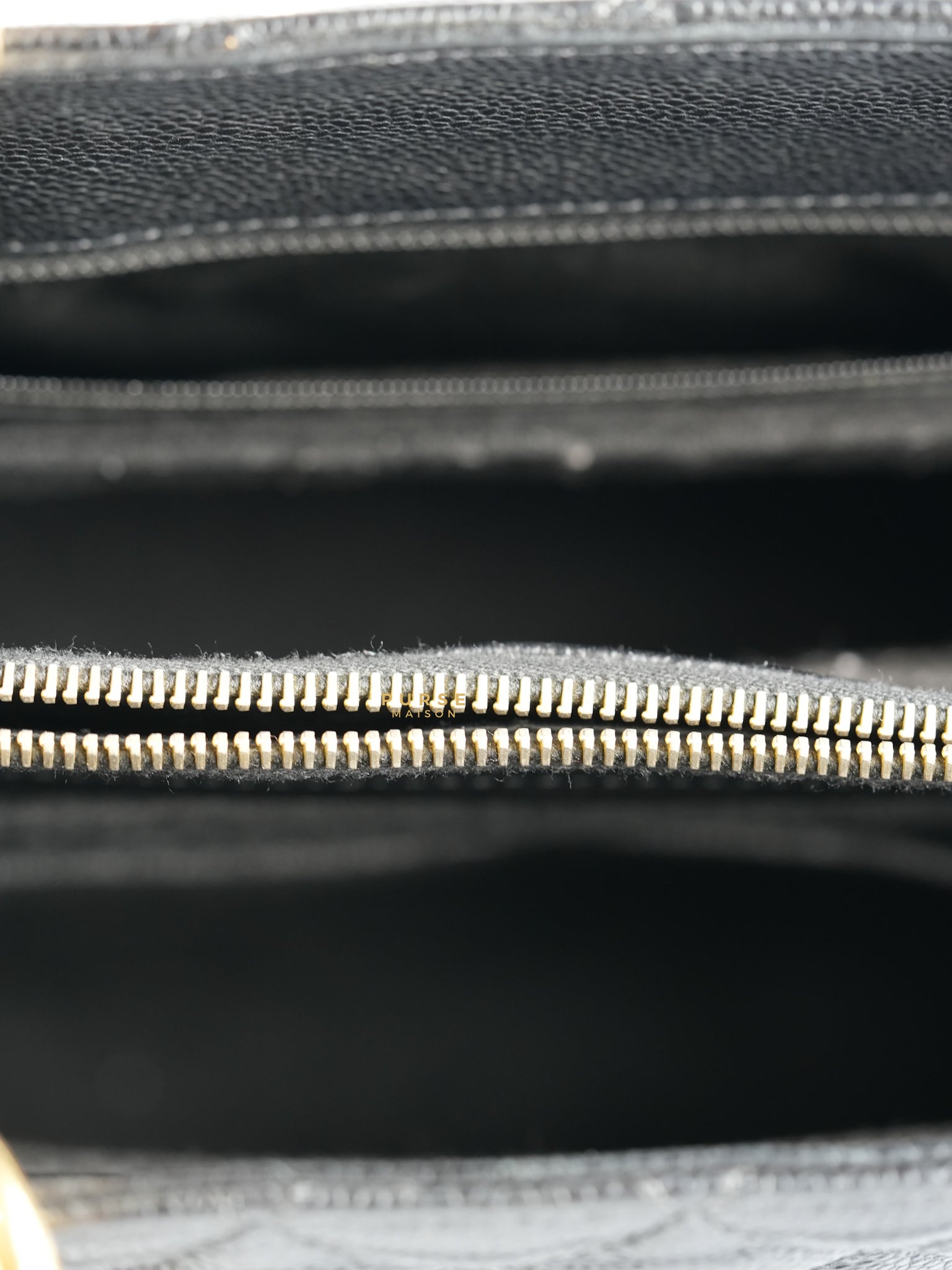 Grand Shopping Tote (GST) in Black Caviar Leather & Gold Hardware Series 15 | Purse Maison Luxury Bags Shop