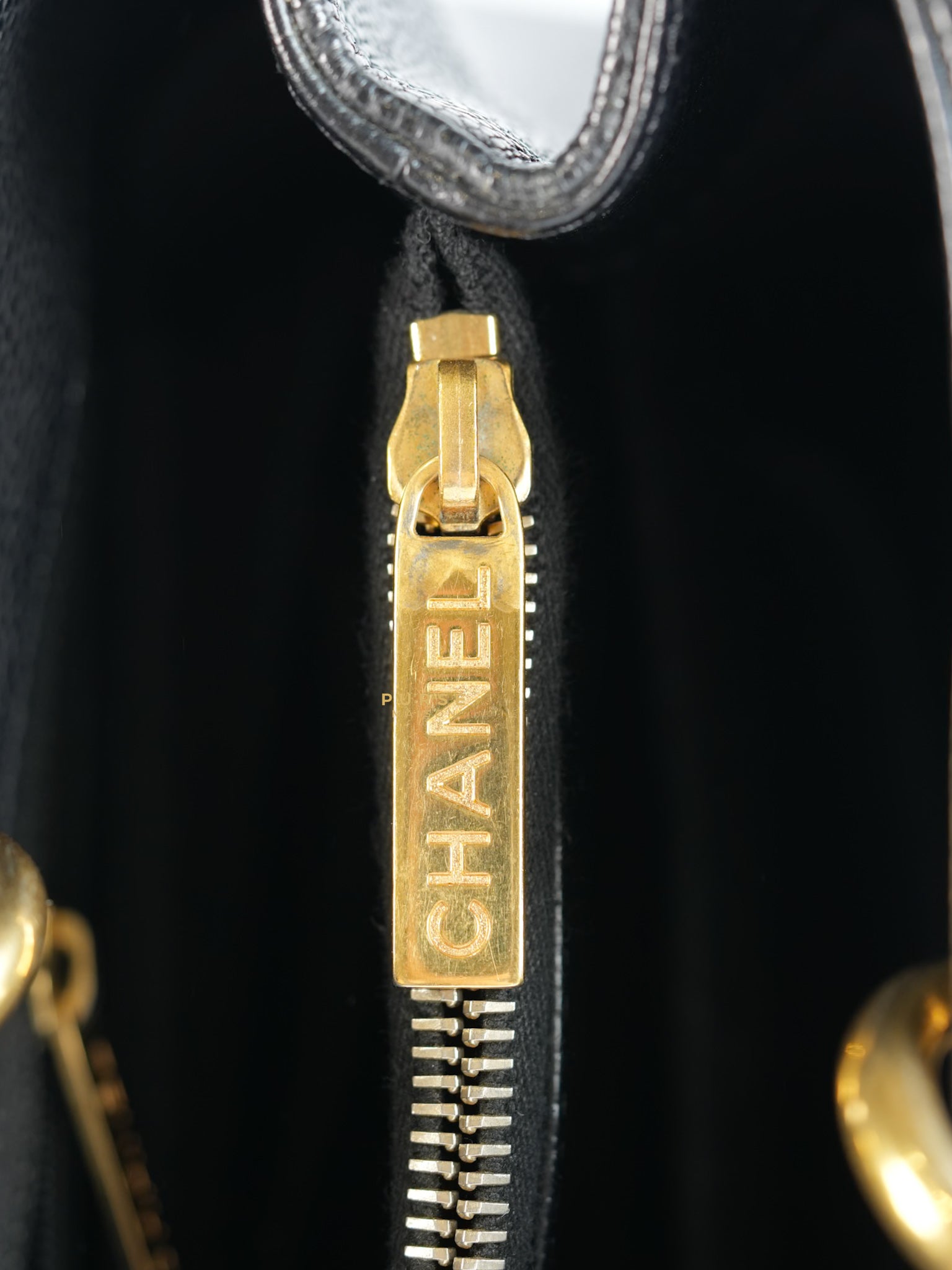 Grand Shopping Tote (GST) in Black Caviar Leather & Gold Hardware Series 15 | Purse Maison Luxury Bags Shop