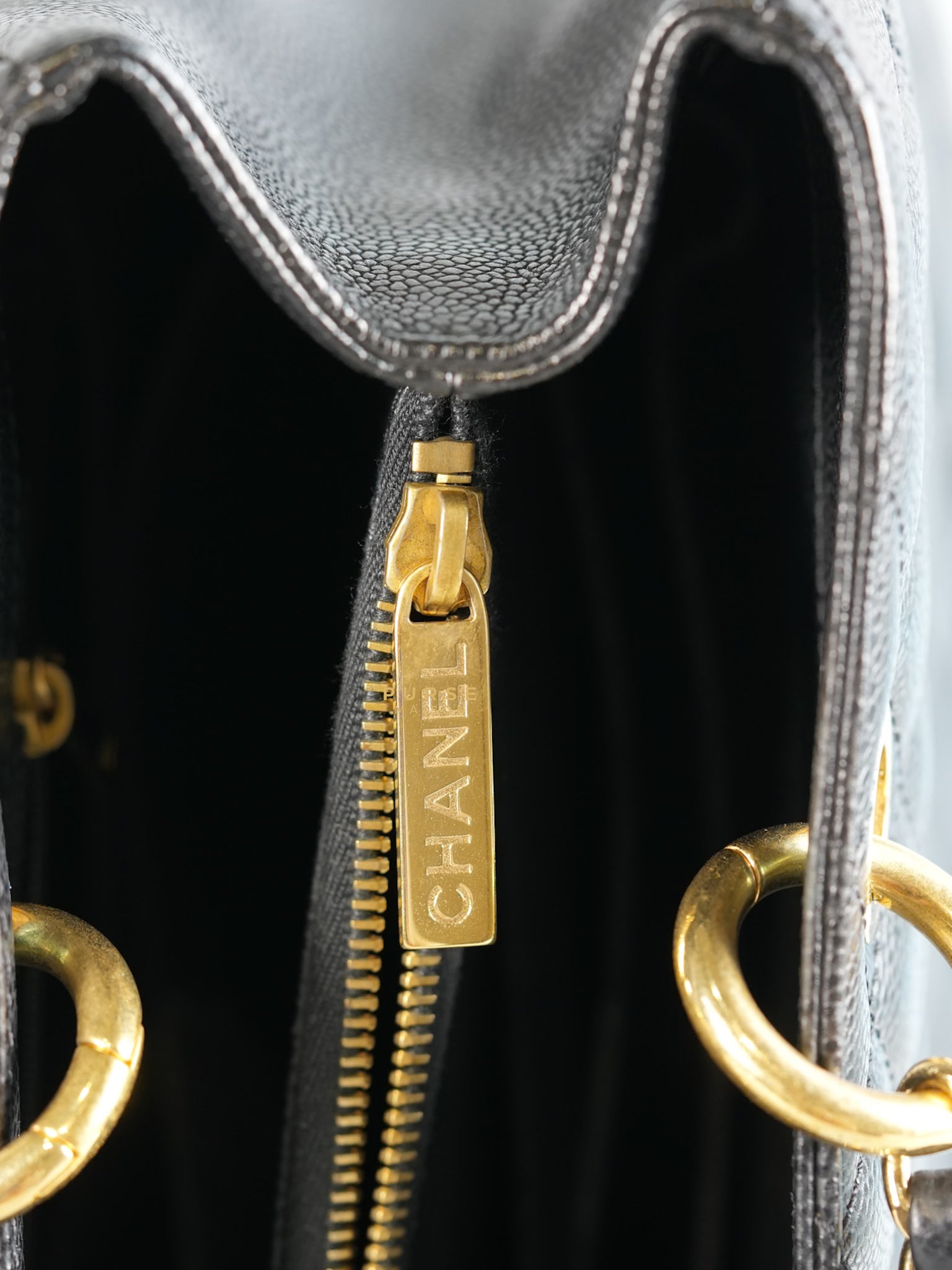 Grand Shopping Tote (GST) in Black Caviar Leather & Gold Hardware Series 19 | Purse Maison Luxury Bags Shop