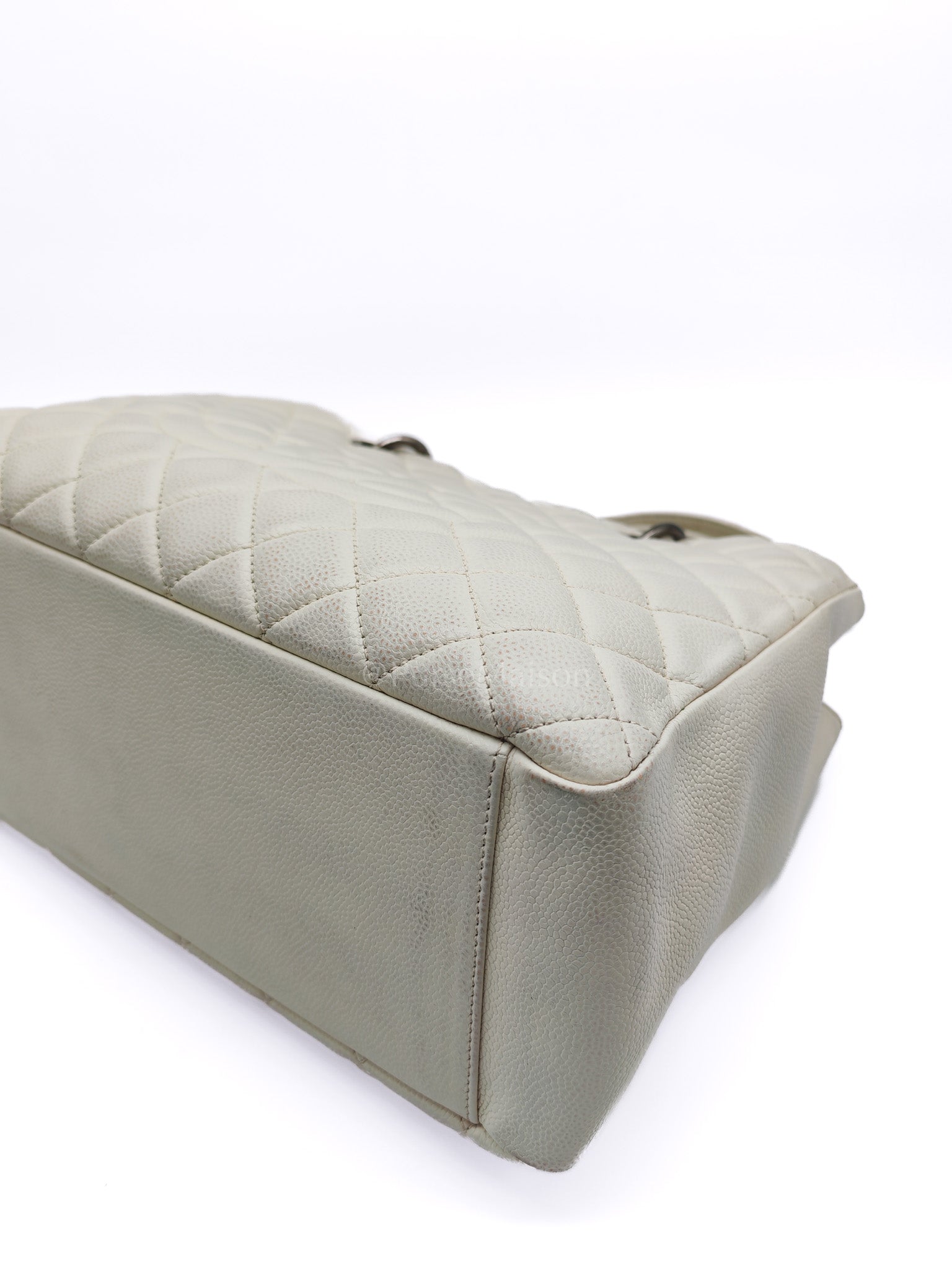 Grand Shopping Tote GST in White Caviar Leather and Ruthenium Hardware Series 13 | Purse Maison Luxury Bags Shop