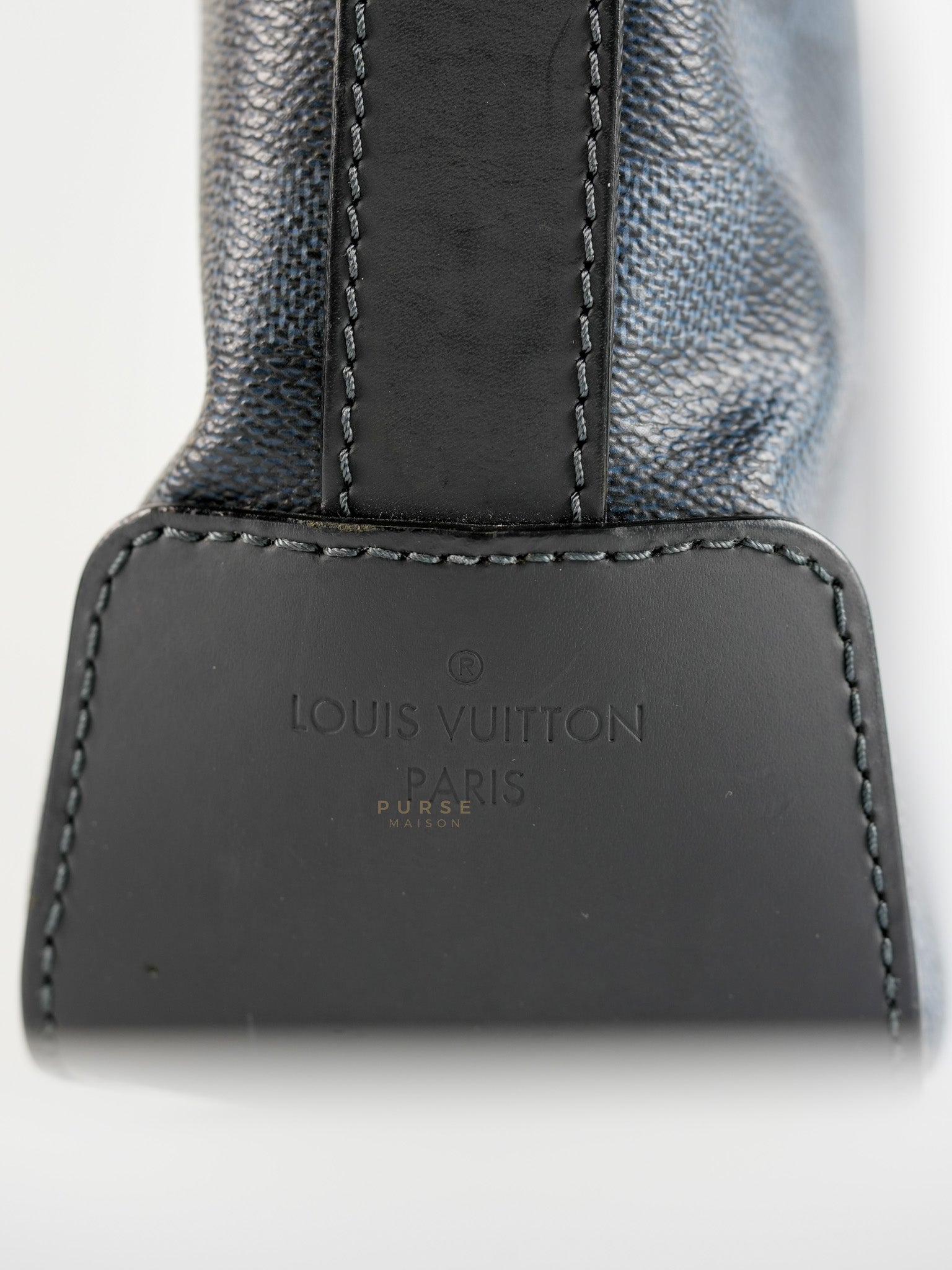 Greenwich Messenger Bag in Damier Cobalt Canvas (Date Code: DR1174) | Purse Maison Luxury Bags Shop
