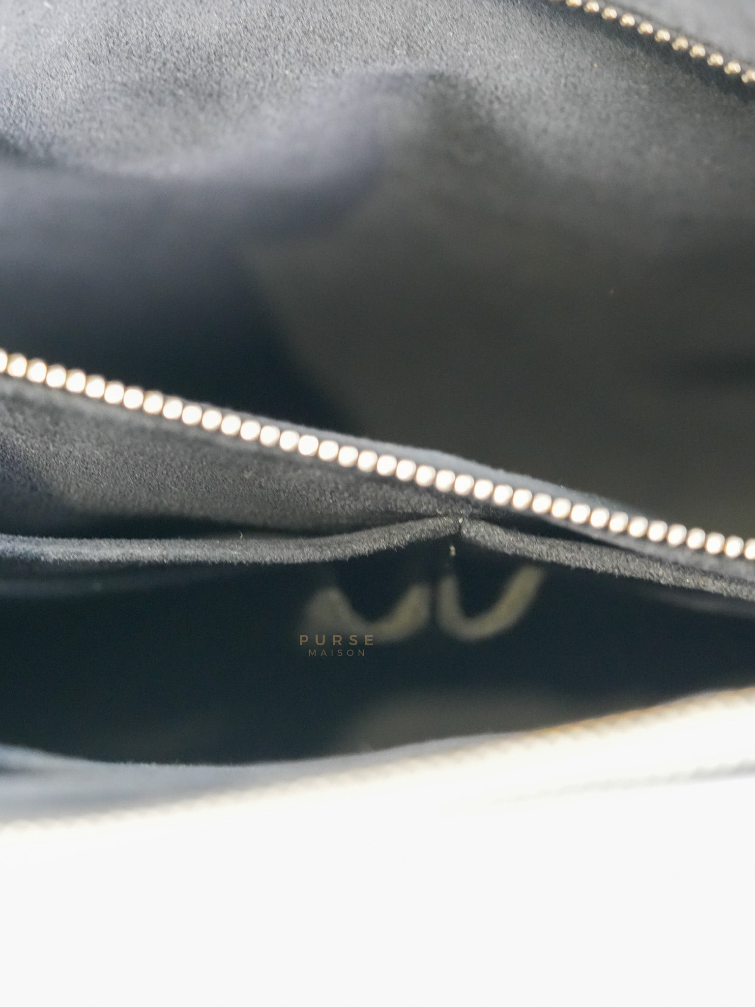 Greenwich Messenger Bag in Damier Cobalt Canvas (Date Code: DR1174) | Purse Maison Luxury Bags Shop