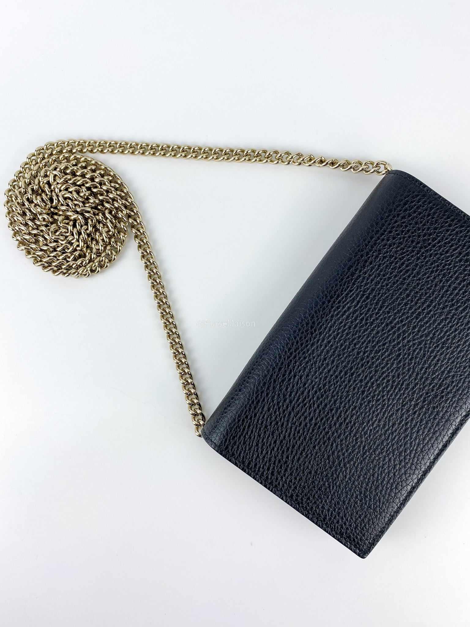 Gucci Dollar Calfskin Interlocking G Chain Wallet (WOC) in Soft