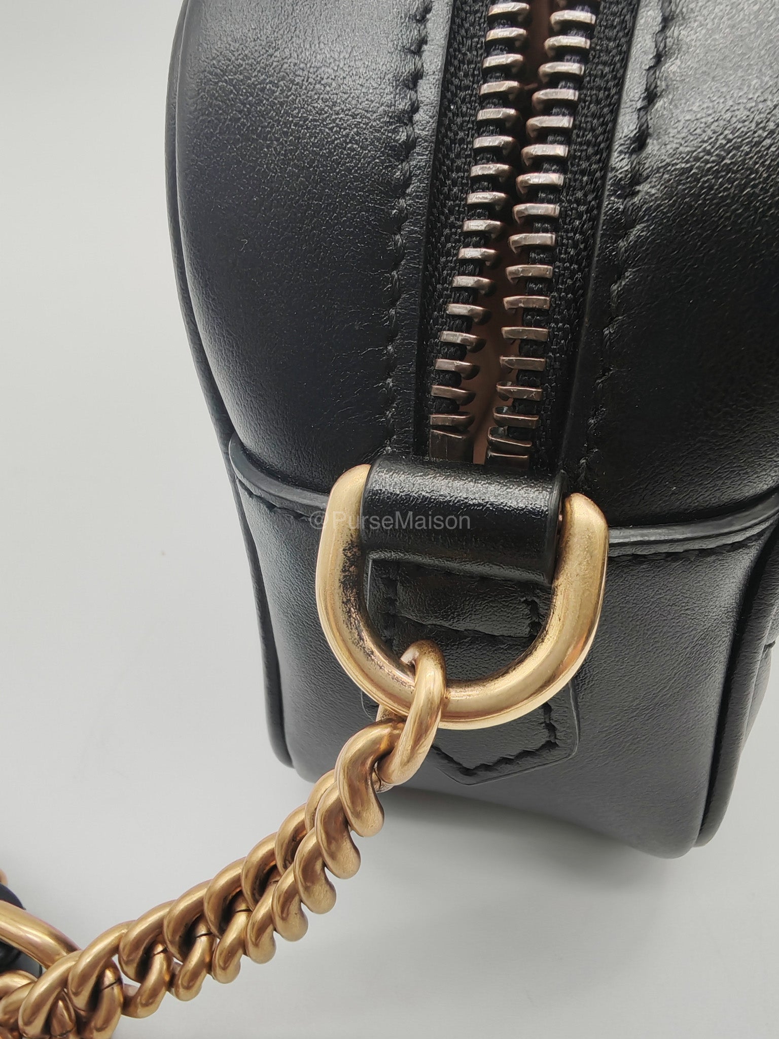 Gucci GG Marmont Camera Bag in Matelasse Leather Crossbody Bag | Purse Maison Luxury Bags Shop
