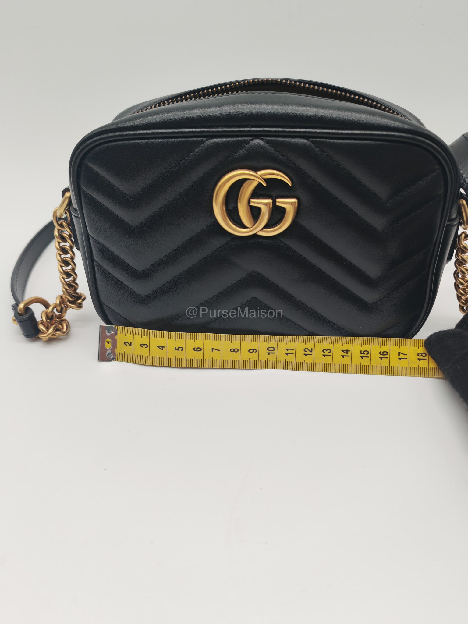 Gucci GG Marmont Camera Bag in Matelasse Leather Crossbody Bag | Purse Maison Luxury Bags Shop