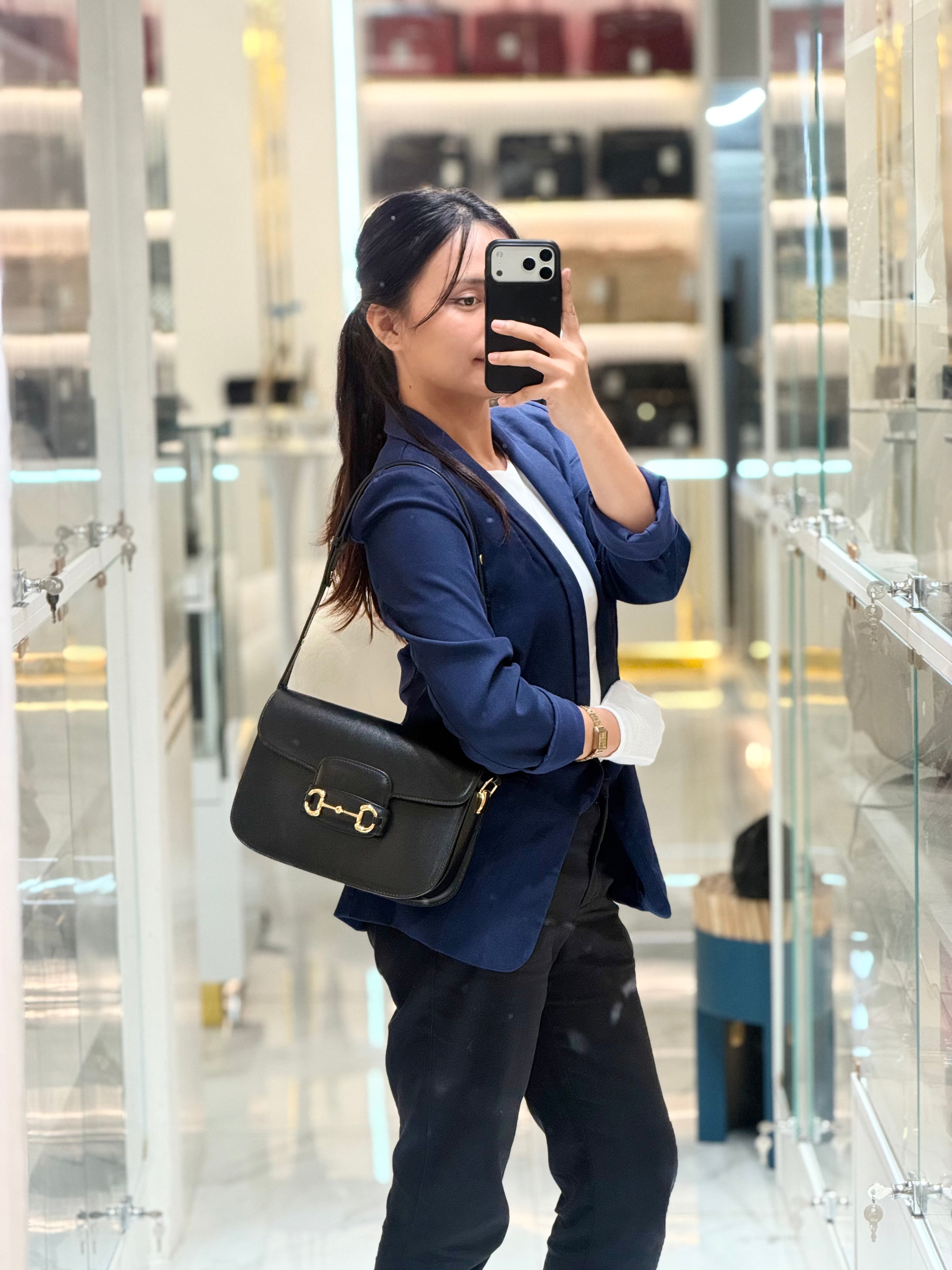 Gucci Horsebit 1955 Shoulder Bag Medium in Black Calfskin Leather | Purse Maison Luxury Bags Shop