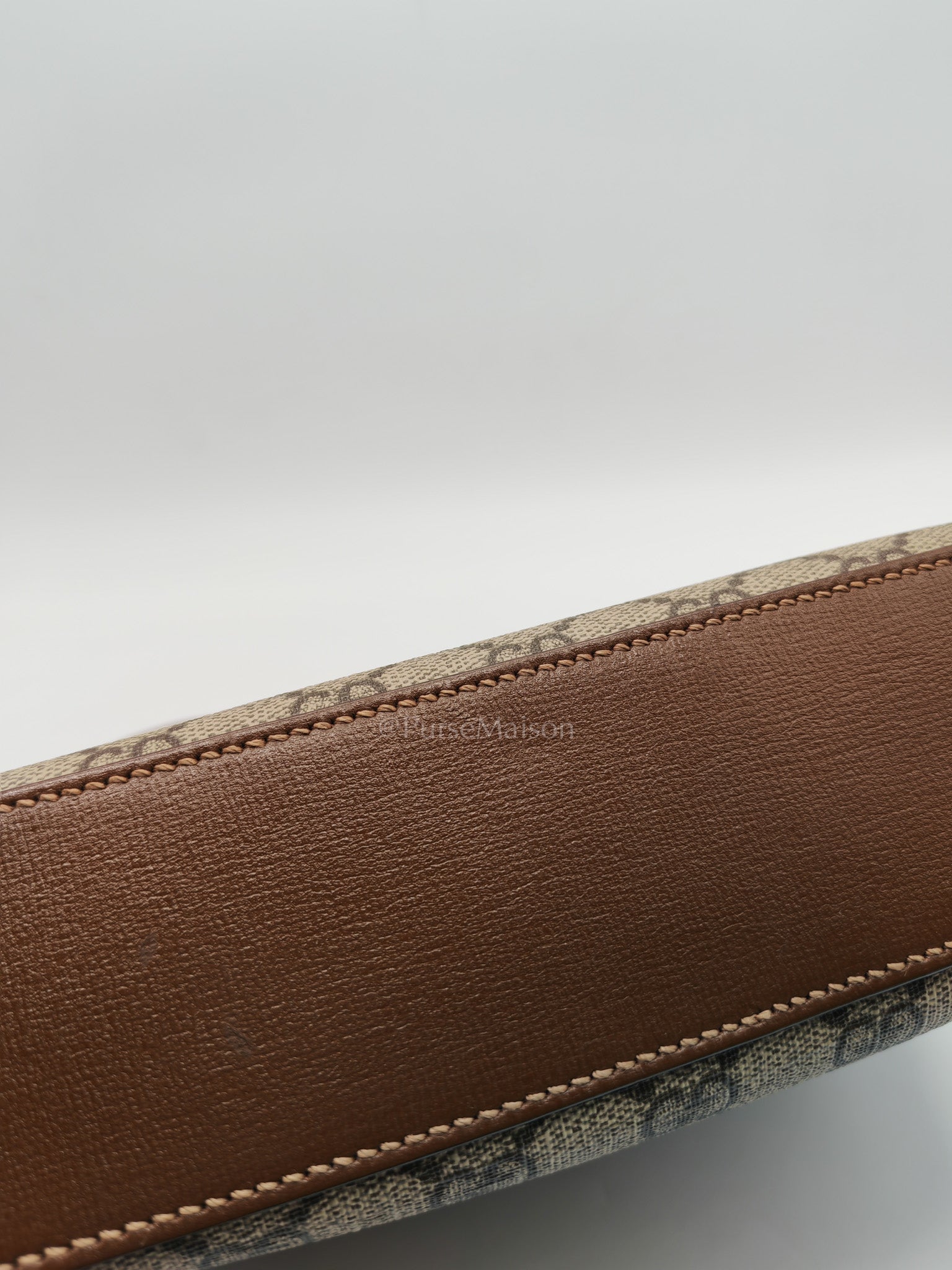 Interlocking G Messenger Bag in GG Supreme Canvas and Gold Hardware | Purse Maison Luxury Bags Shop