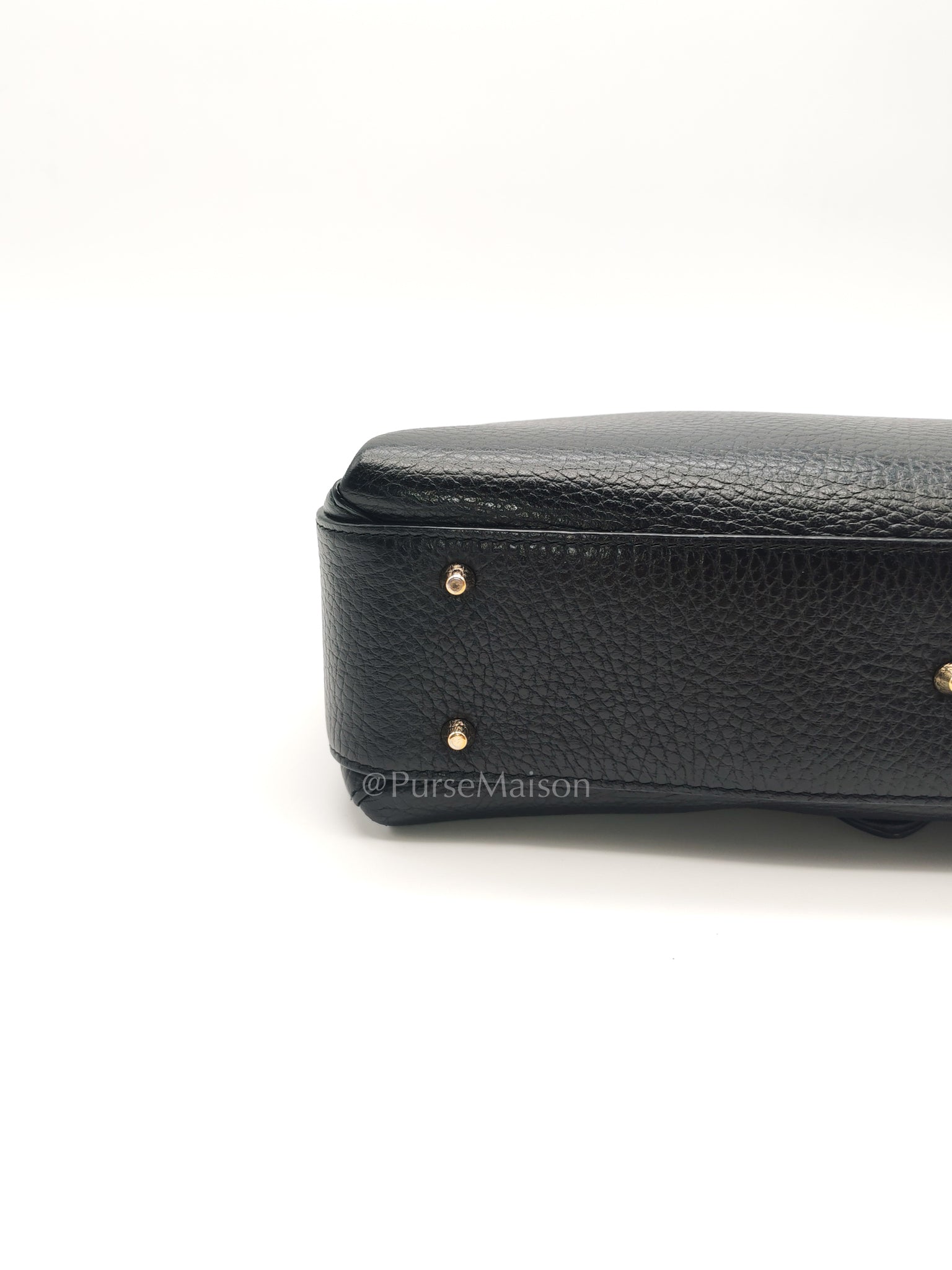 Gucci Interlocking Top Handle Shoulder Bag Black Pebbled Leather in Gold Hardware | Purse Maison Luxury Bags Shop