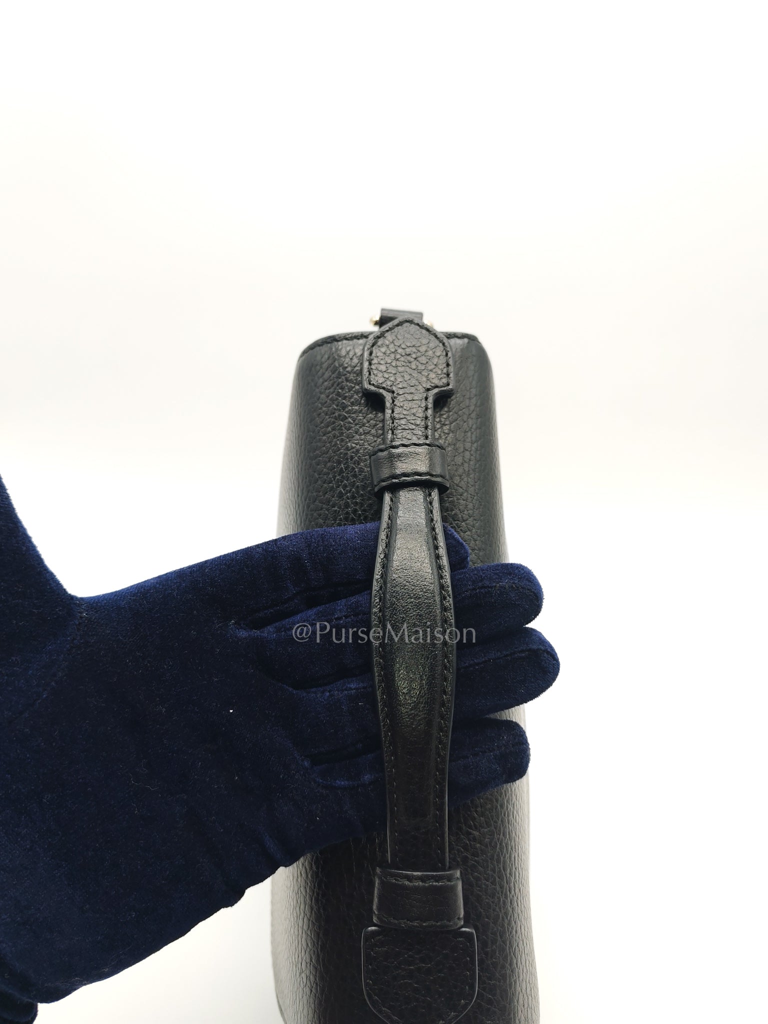 Gucci Interlocking Top Handle Shoulder Bag Black Pebbled Leather in Gold Hardware | Purse Maison Luxury Bags Shop