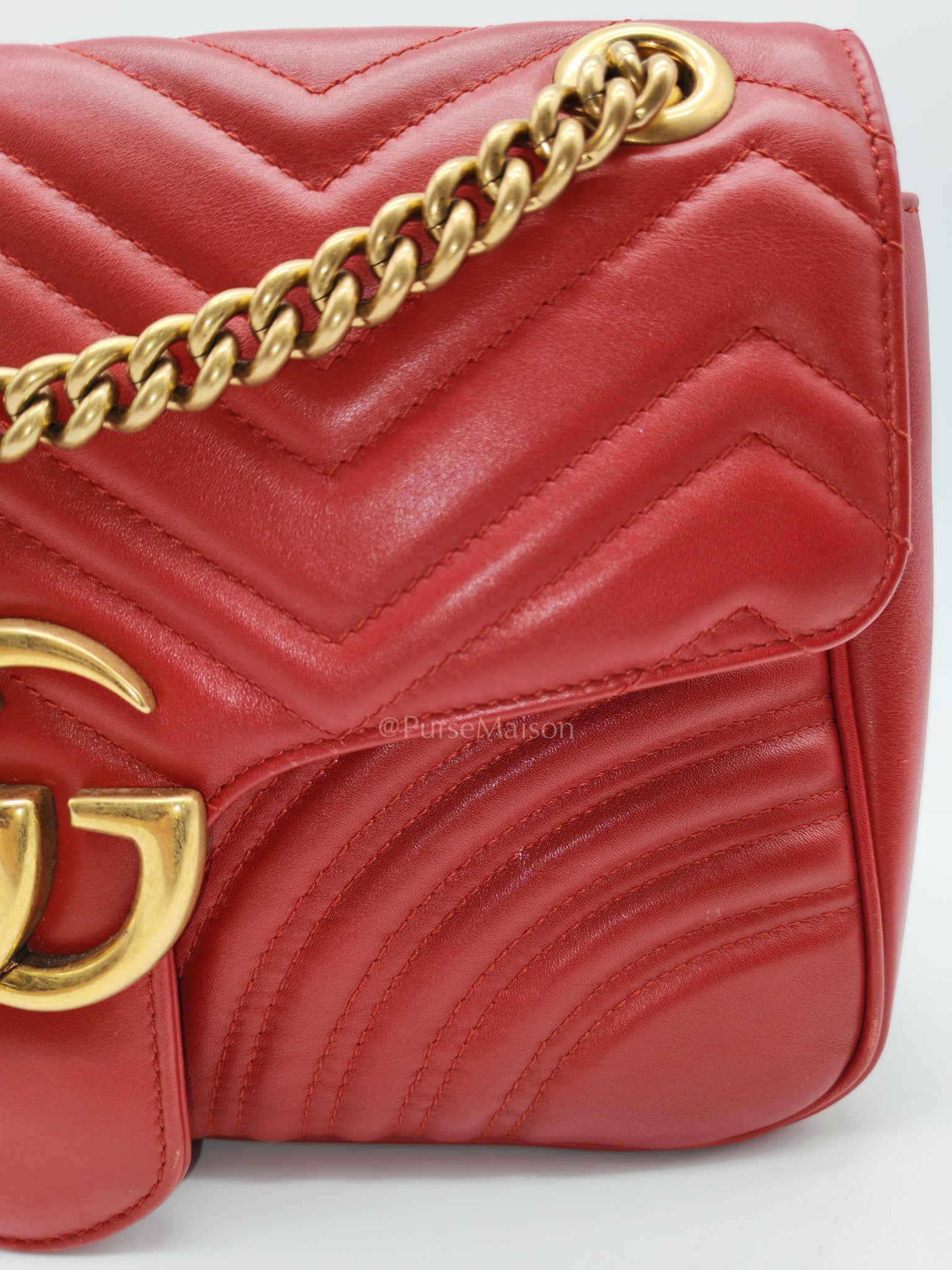 Marmont Medium in Hibiscus Red Calfskin Leather Shoulder Bag | Purse Maison Luxury Bags Shop
