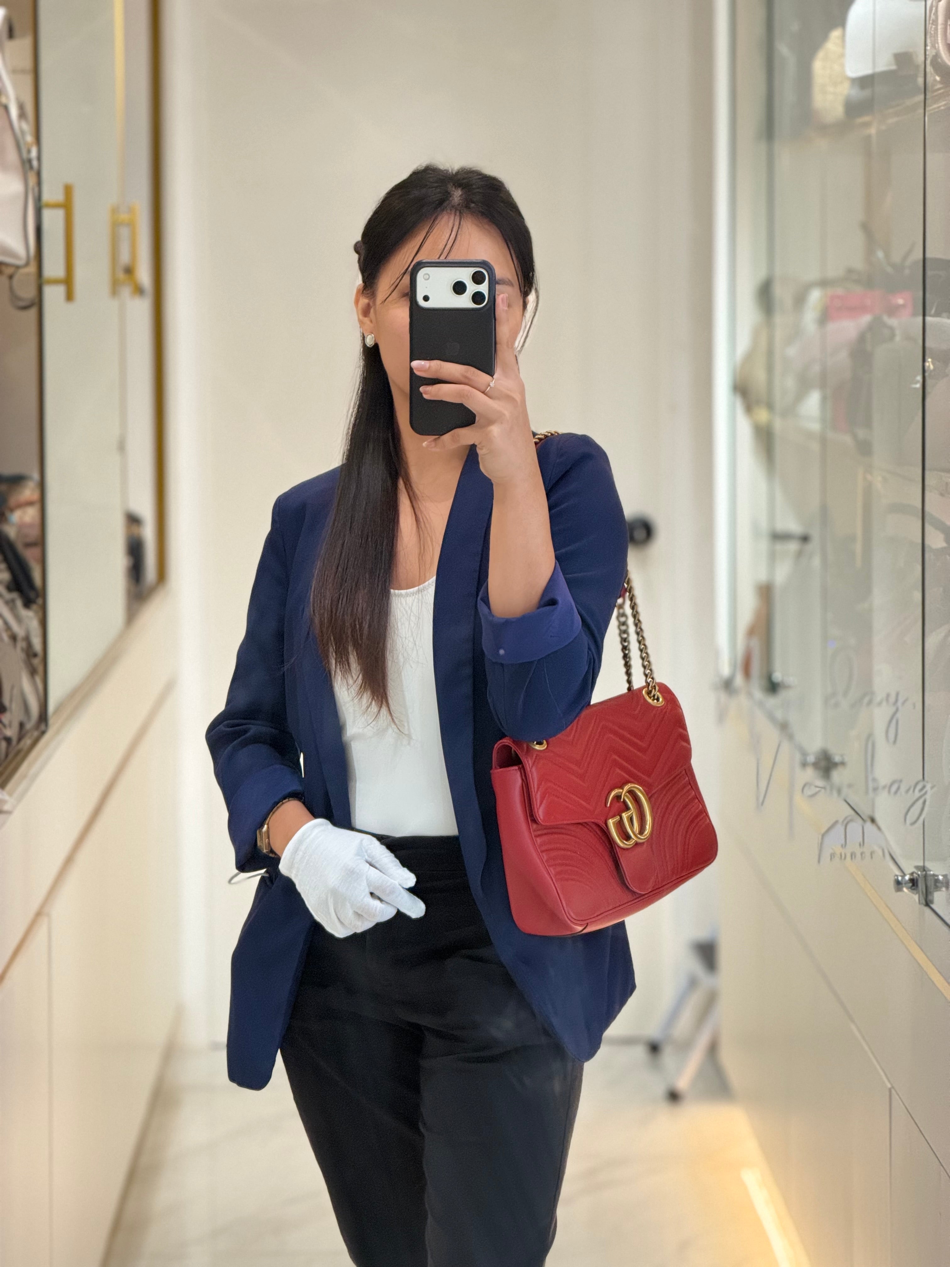 Marmont Medium in Hibiscus Red Calfskin Leather Shoulder Bag | Purse Maison Luxury Bags Shop