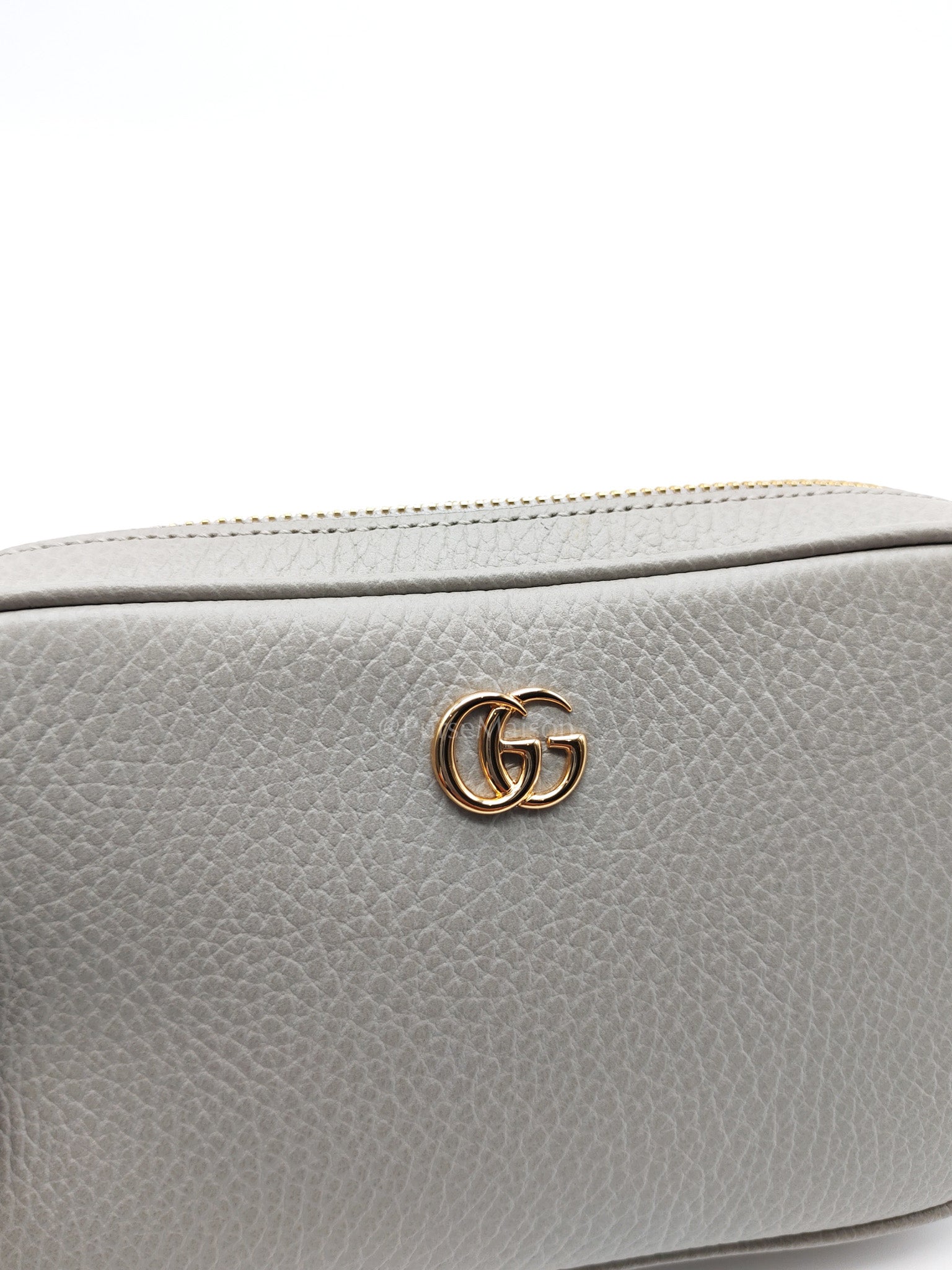 Gucci Marmont Mini Camera Bag in Light Gray Grained Calfskin Leather Chain Strap | Purse Maison Luxury Bags Shop