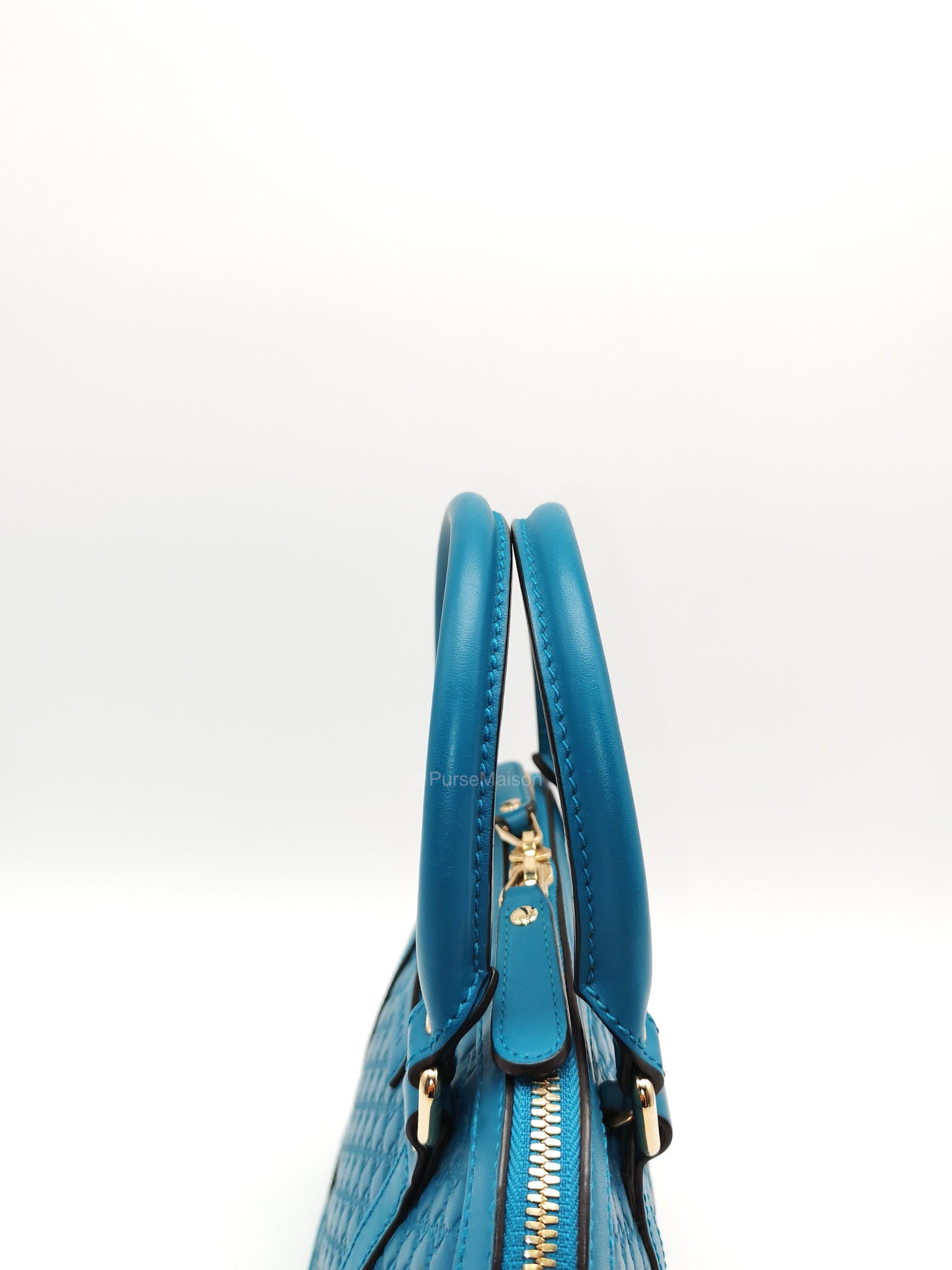 Gucci Mini Dome in Teal Microguccissima Leather Shoulder Bag | Purse Maison Luxury Bags Shop