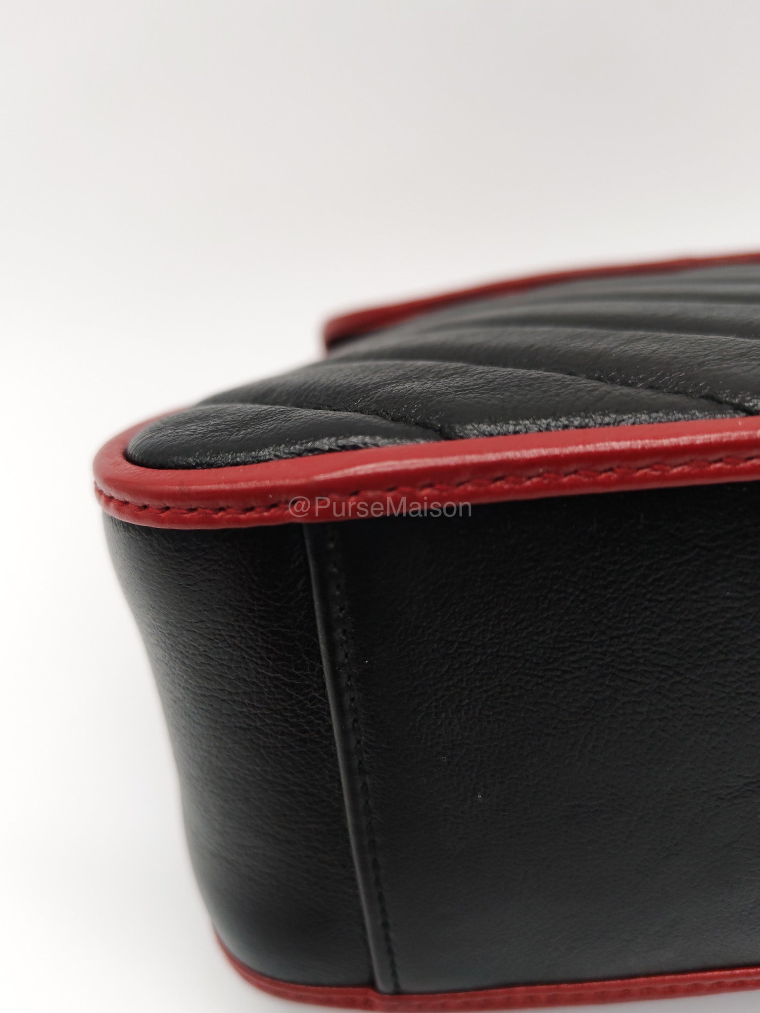 Gucci Mini Torchon Top Handle Shoulder Bag in Black GG Marmont Matelasse Calfskin Leather | Purse Maison Luxury Bags Shop