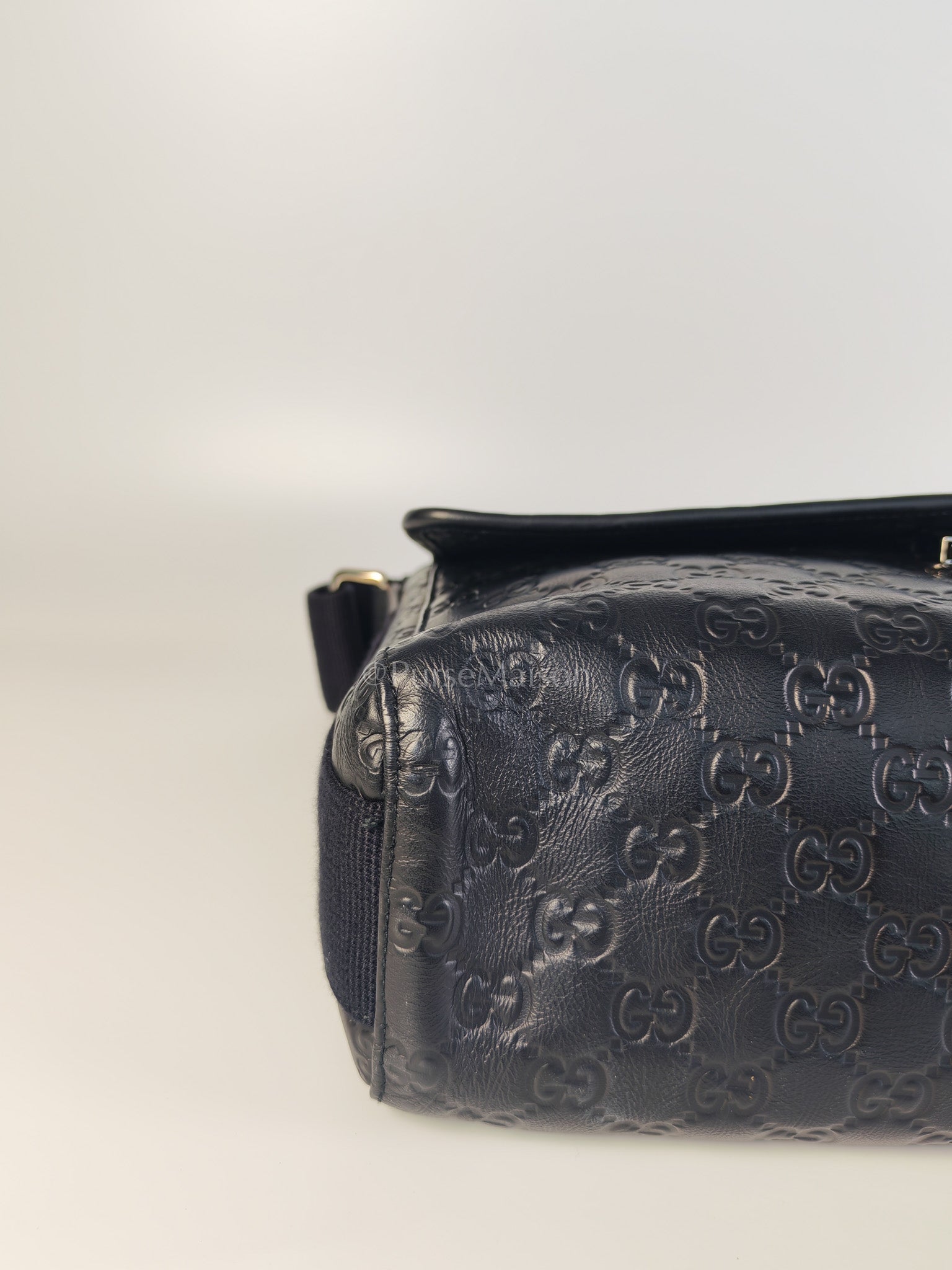 Guccissima Soft Rubber Black Large Messenger Bag | Purse Maison Luxury Bags Shop