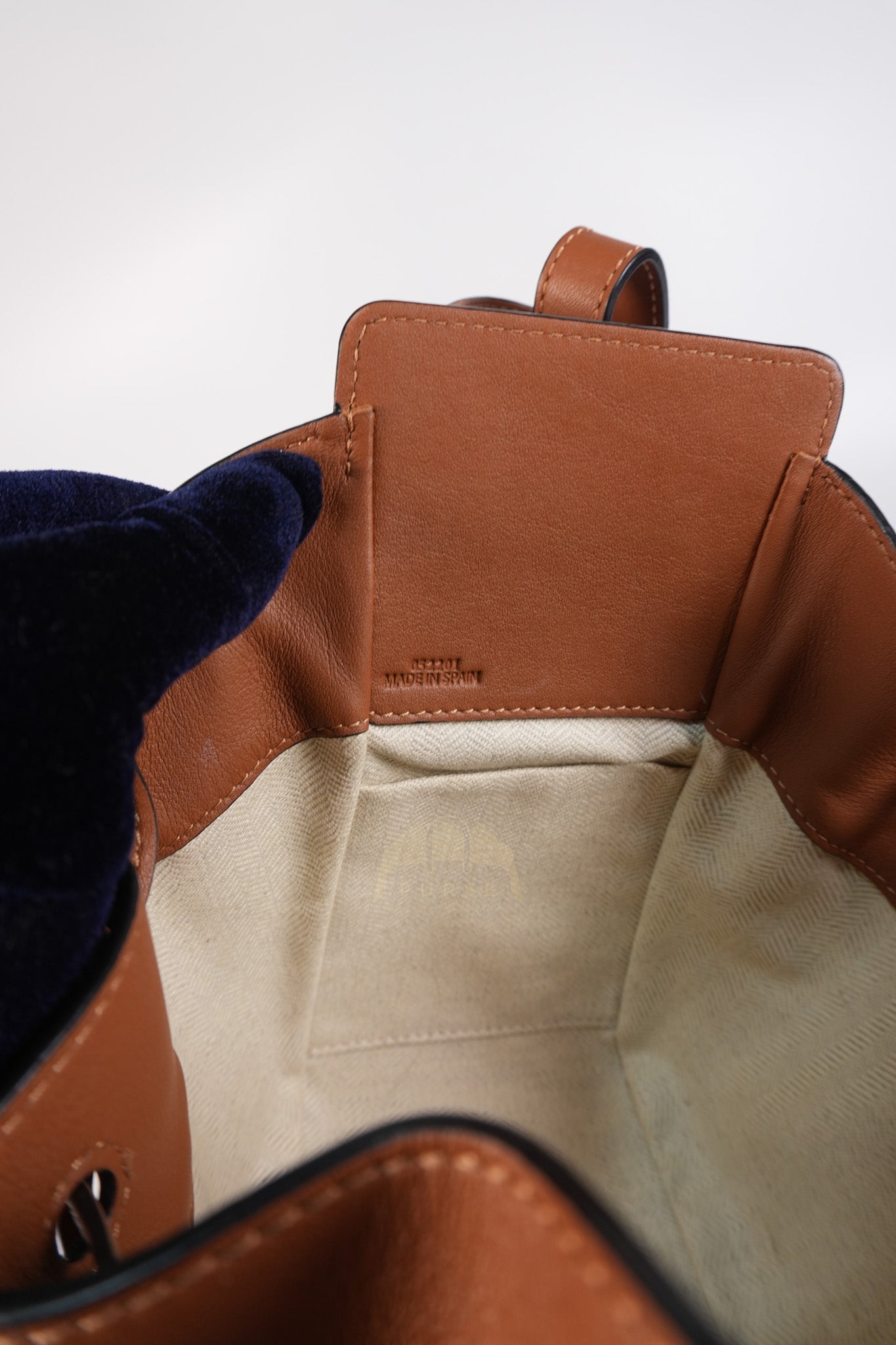 Hammock Mini in Tan Calfskin Leather Crossbody Bag | Purse Maison Luxury Bags Shop