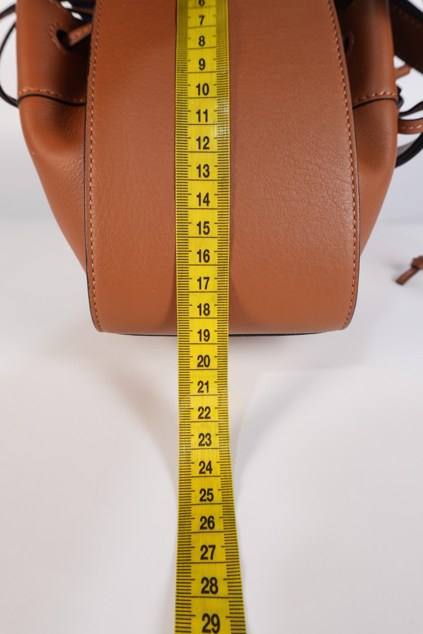 Hammock Mini in Tan Calfskin Leather Crossbody Bag | Purse Maison Luxury Bags Shop