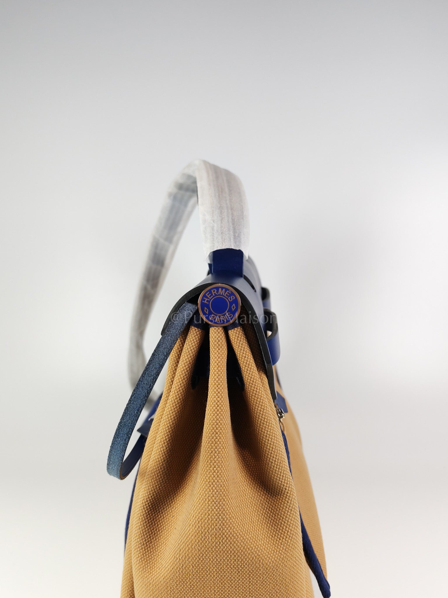 Herbag 31 Retourne in Blue Saphire Leather and Beige Canvas Stamp U (2022) | Purse Maison Luxury Bags Shop