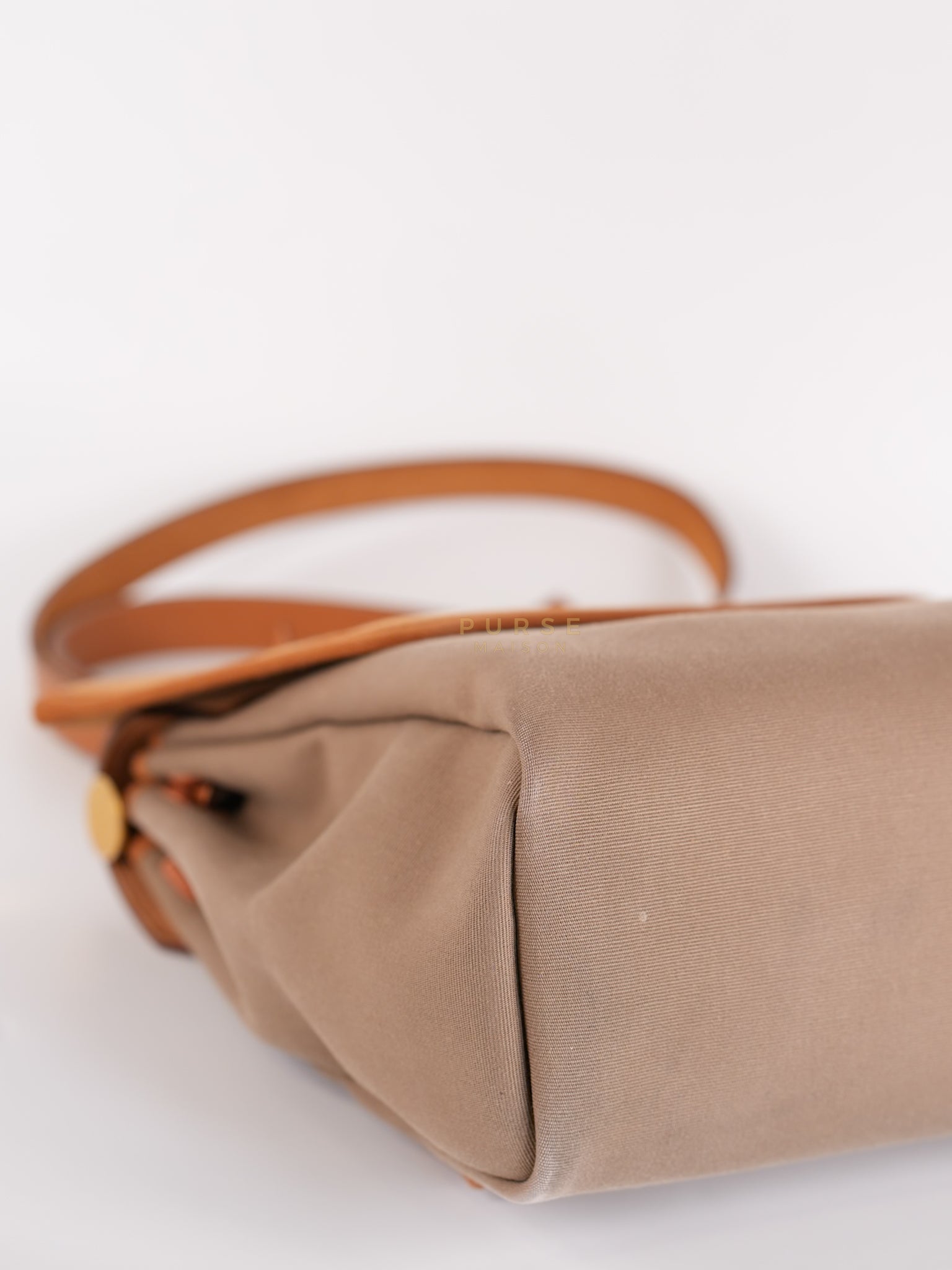 Herbag Zip 31 Vache Hunter Toile in Etoupe ang Gold Hardware Stamp U (2022) | Purse Maison Luxury Bags Shop
