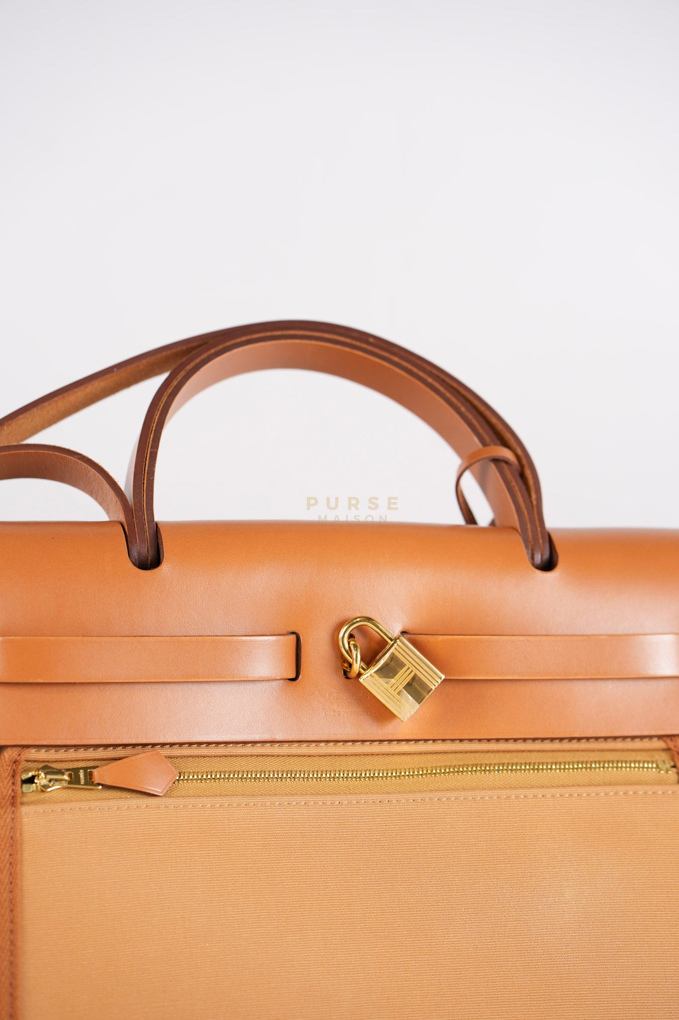 Herbag Zip 31 Vache Hunter Toile in Etoupe ang Gold Hardware Stamp U (2022) | Purse Maison Luxury Bags Shop