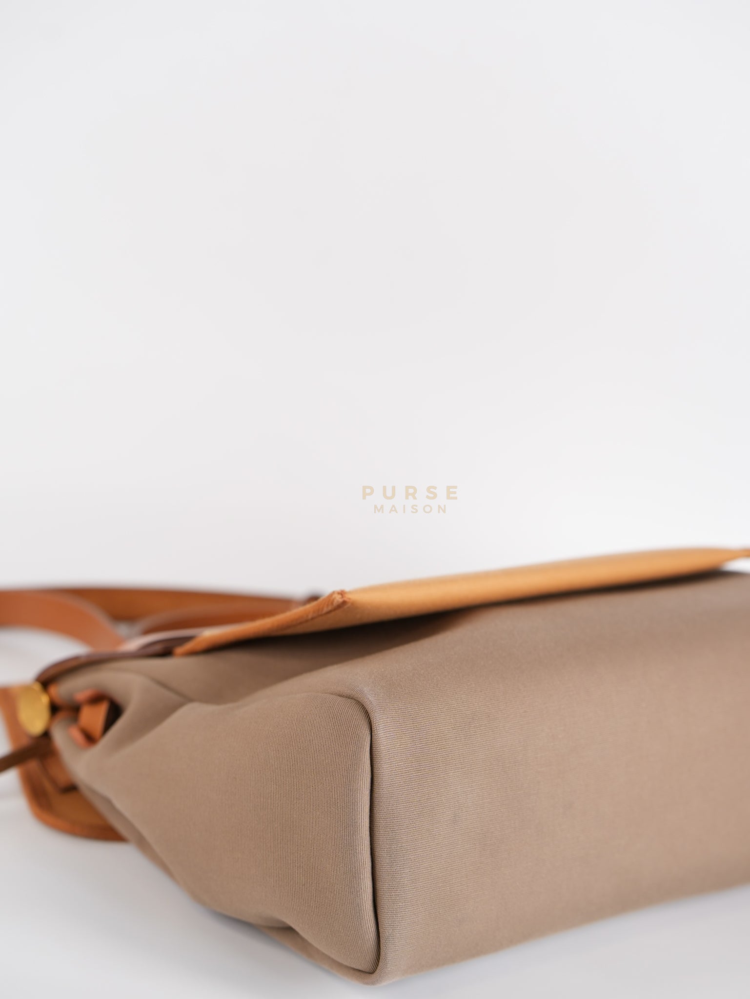 Herbag Zip 31 Vache Hunter Toile in Etoupe ang Gold Hardware Stamp U (2022) | Purse Maison Luxury Bags Shop