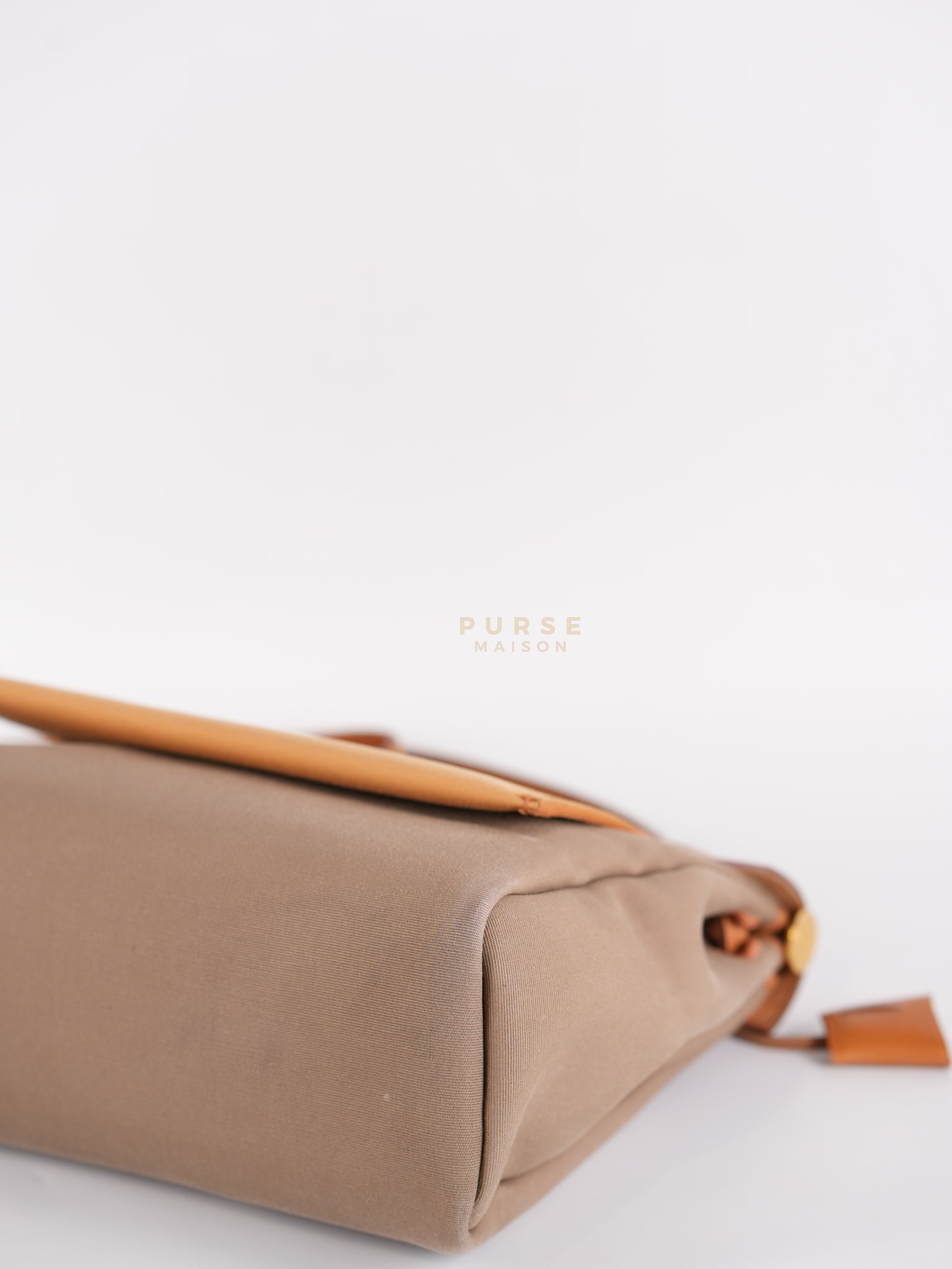 Herbag Zip 31 Vache Hunter Toile in Etoupe ang Gold Hardware Stamp U (2022) | Purse Maison Luxury Bags Shop