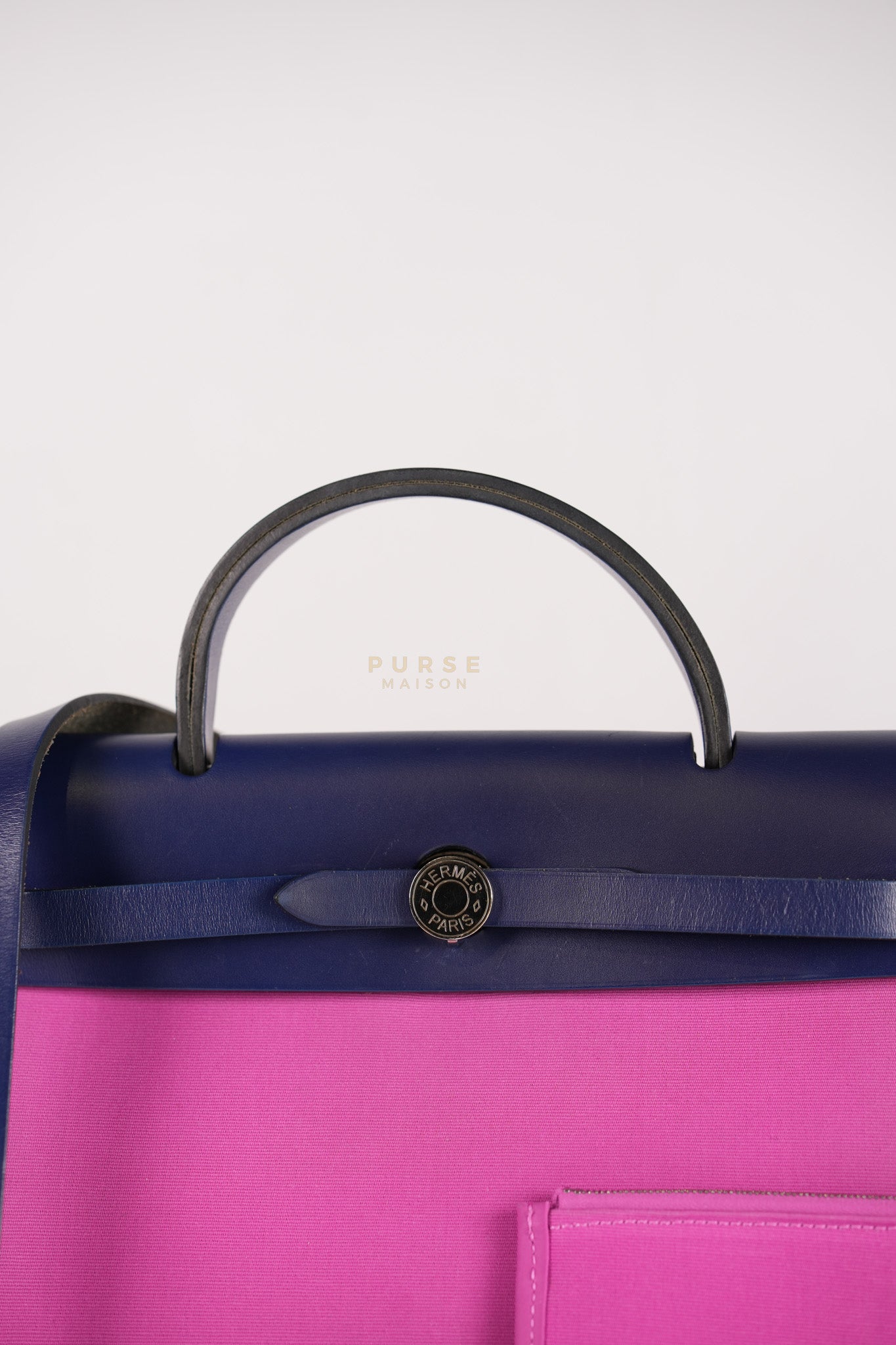 Herbag Zip 31 Vache Hunter Toile Officier Magnolia/Bleu Saphir and Palladium Hardware Stamp Y (2020) | Purse Maison Luxury Bags Shop