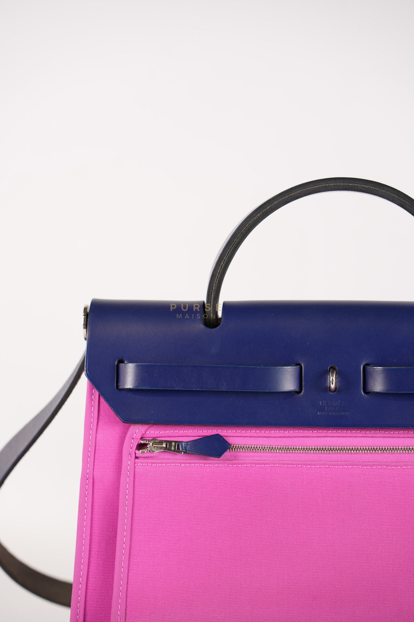Herbag Zip 31 Vache Hunter Toile Officier Magnolia/Bleu Saphir and Palladium Hardware Stamp Y (2020) | Purse Maison Luxury Bags Shop
