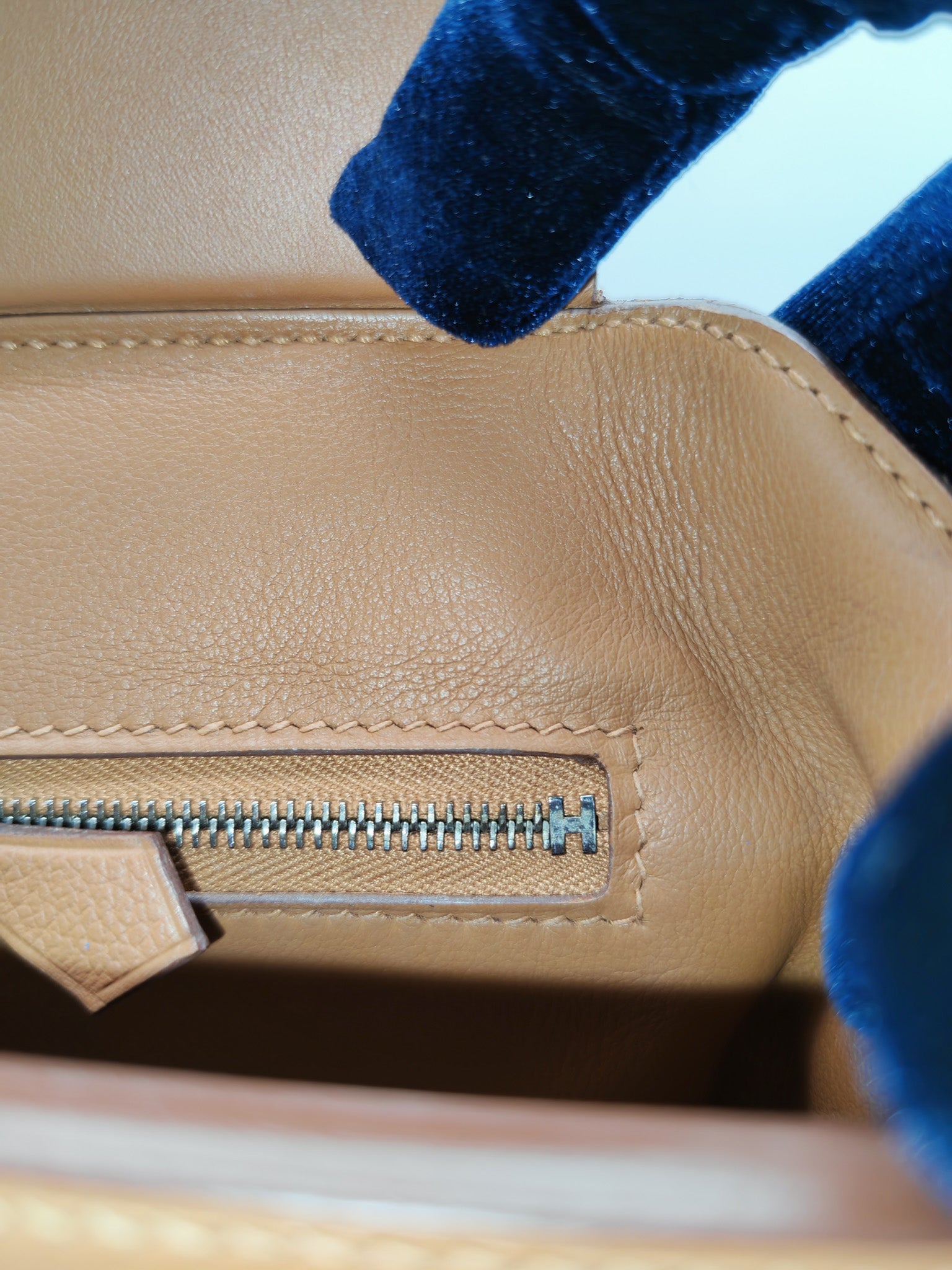Hermes 24/24 Mini 21 in Gold Evercolor Leather Palladium Hardware Stamp U(2022) | Purse Maison Luxury Bags Shop