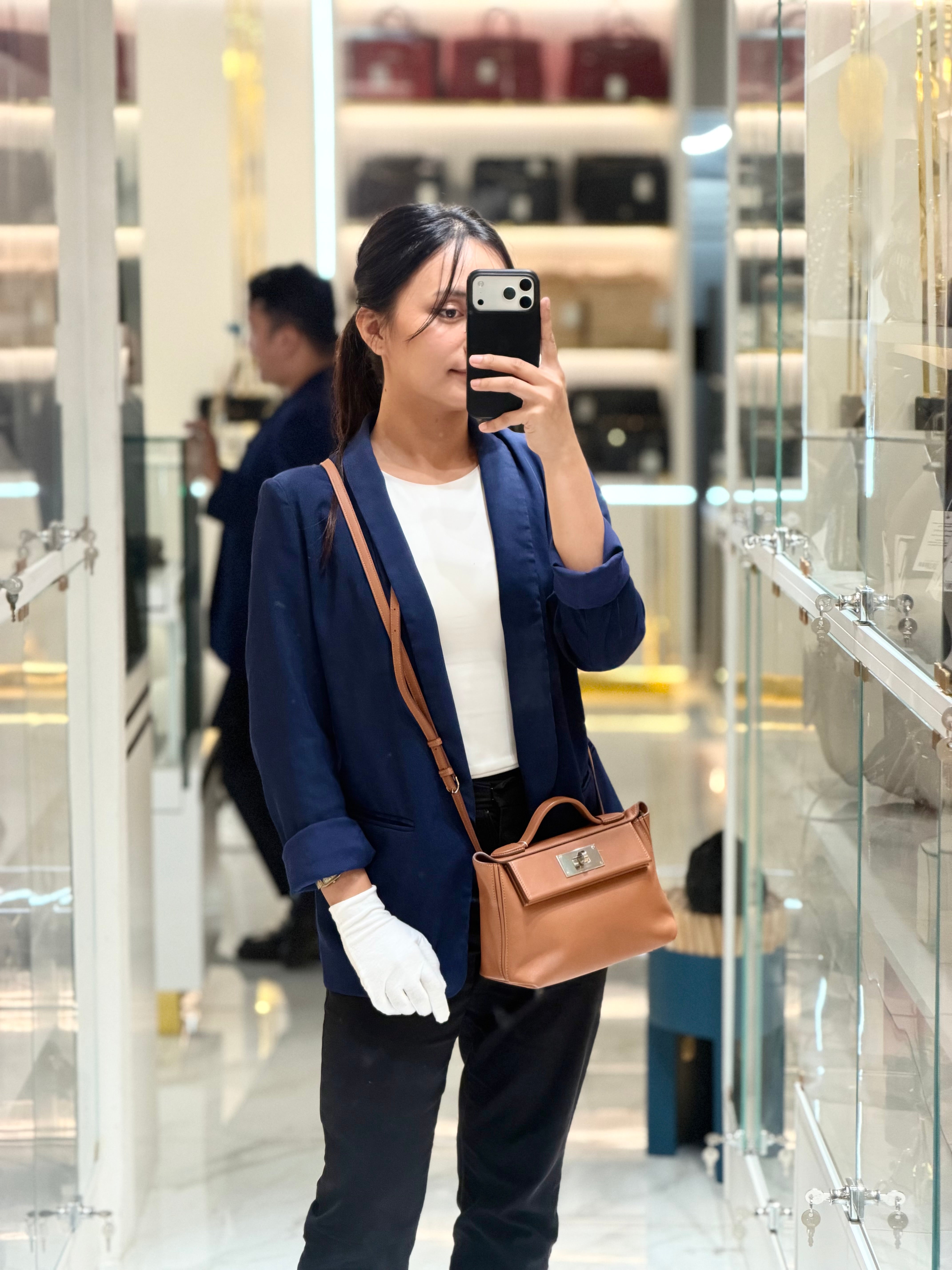 Hermes 24/24 Mini 21 in Gold Evercolor Leather Palladium Hardware Stamp U(2022) | Purse Maison Luxury Bags Shop