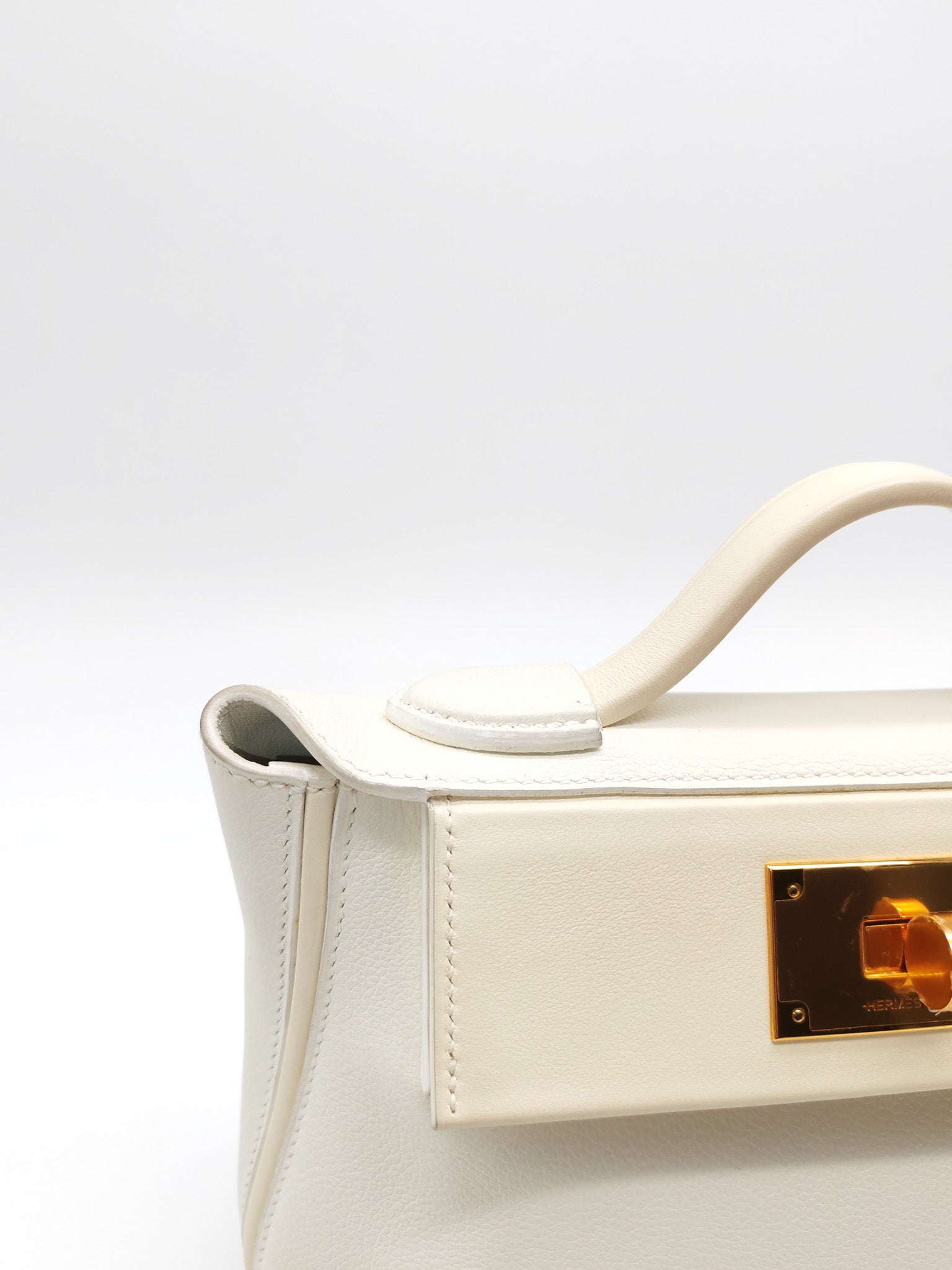 Hermes 24/24 Mini Veau Evercolor/Veau Swift Ay Blanc/Nata and Gold Hardware Stamp Z (2021) | Purse Maison Luxury Bags Shop