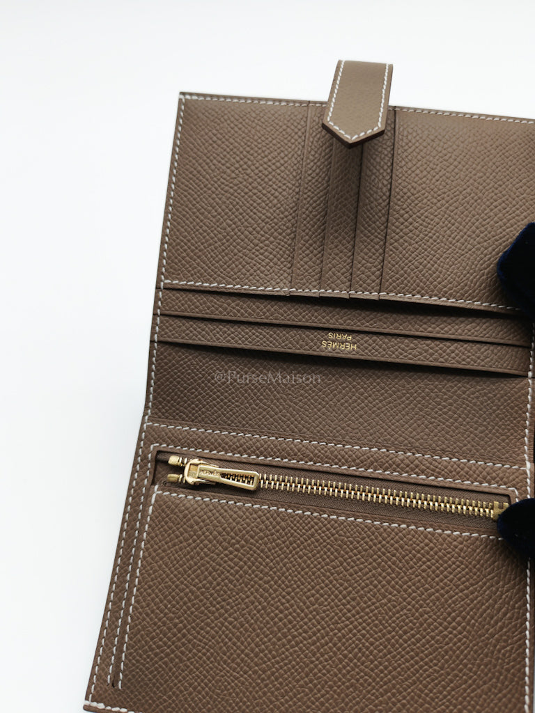 Bearn Bifold in Etoupe Epsom Leather and Gold Hardware Stamp K (2025) | Purse Maison Luxury Bags Shop