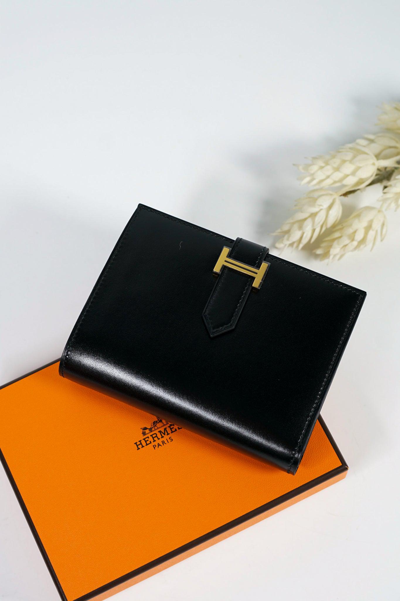 Hermes Bearn Compact in Black  Leather, Black hardware, Wallet