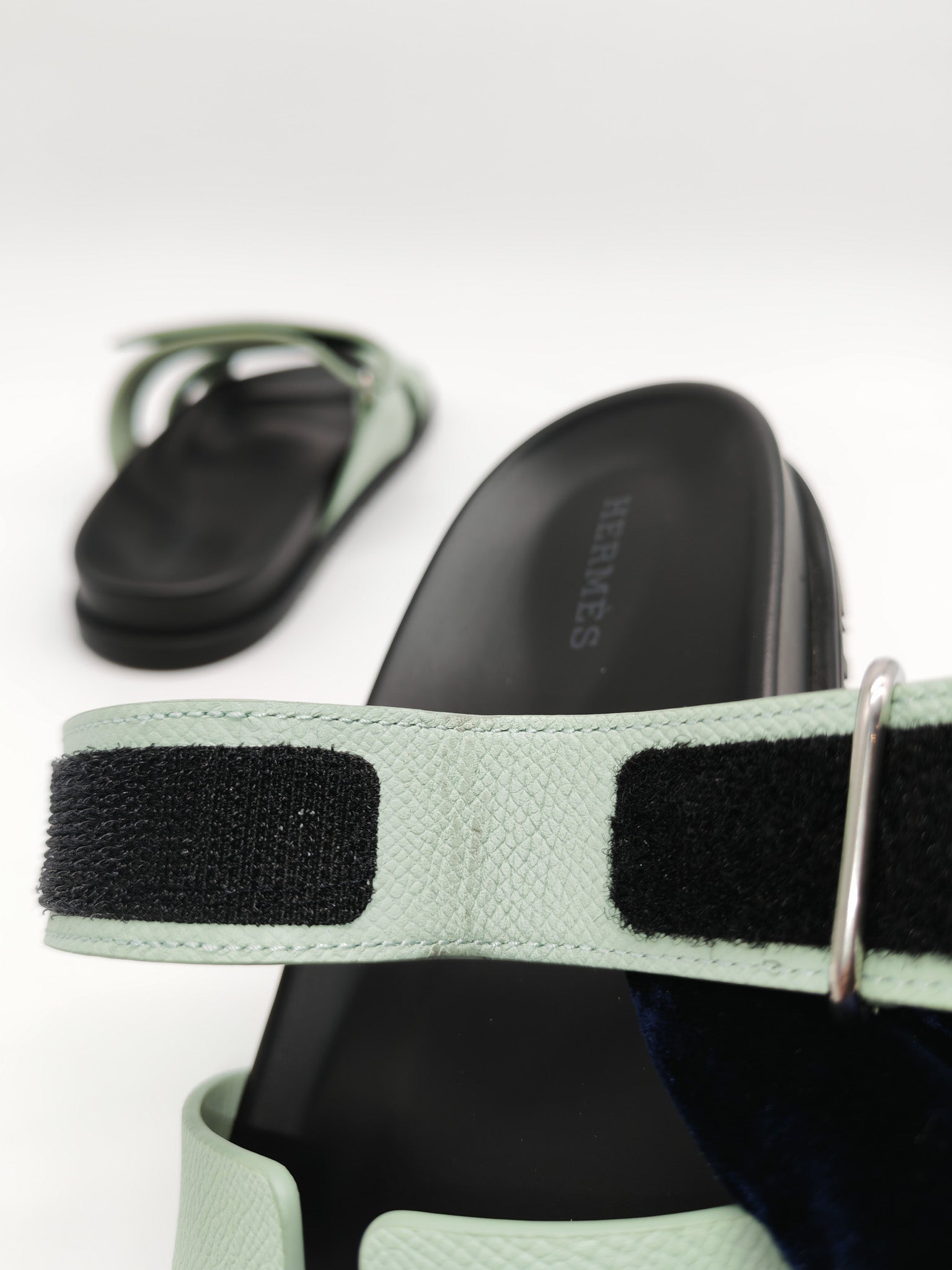 Chypre in Vert Jade Green Epsom Leather Size 37 EU (24cm) | Purse Maison Luxury Bags Shop