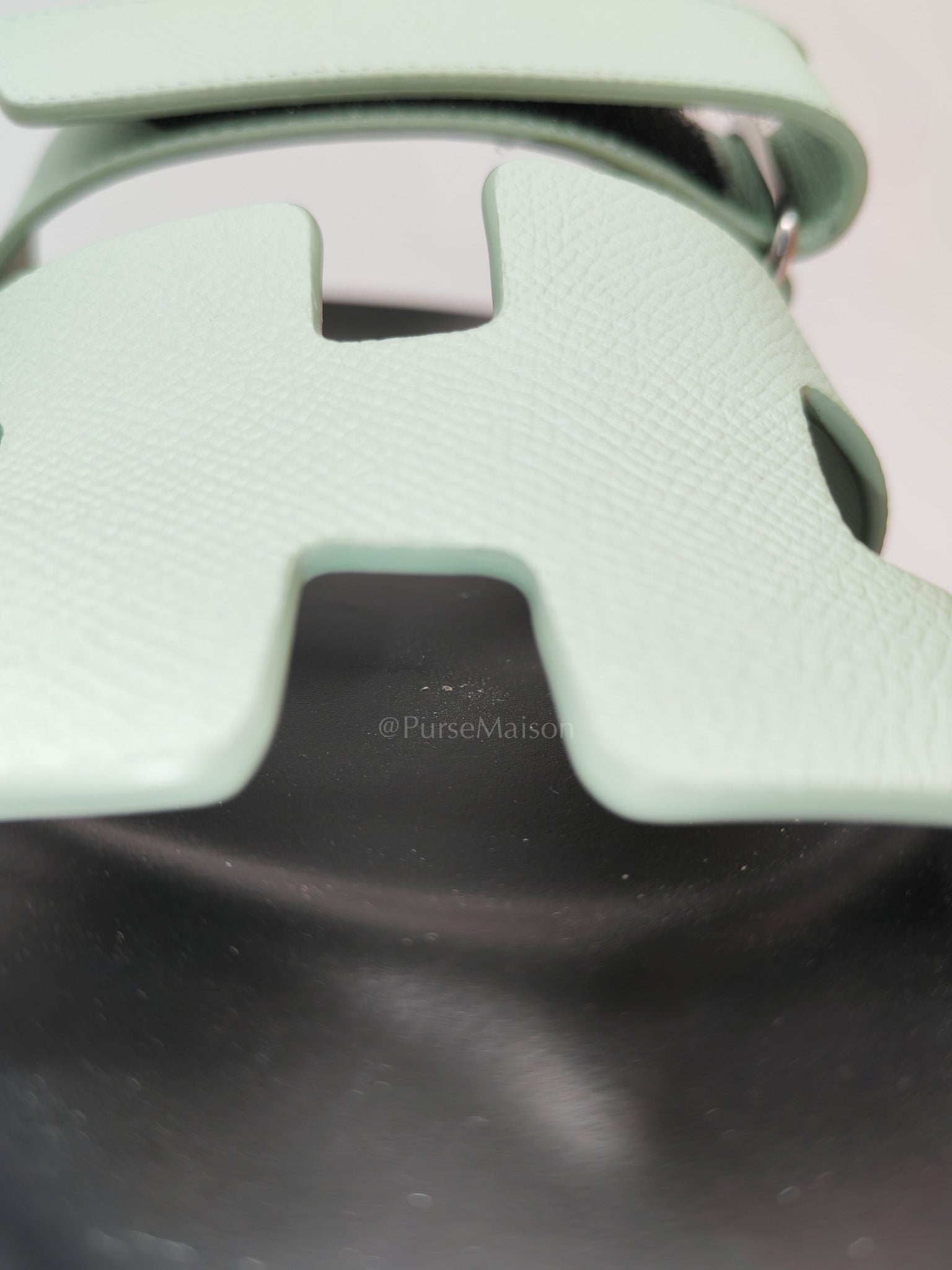 Chypre in Vert Jade Green Epsom Leather Size 37 EU (24cm) | Purse Maison Luxury Bags Shop